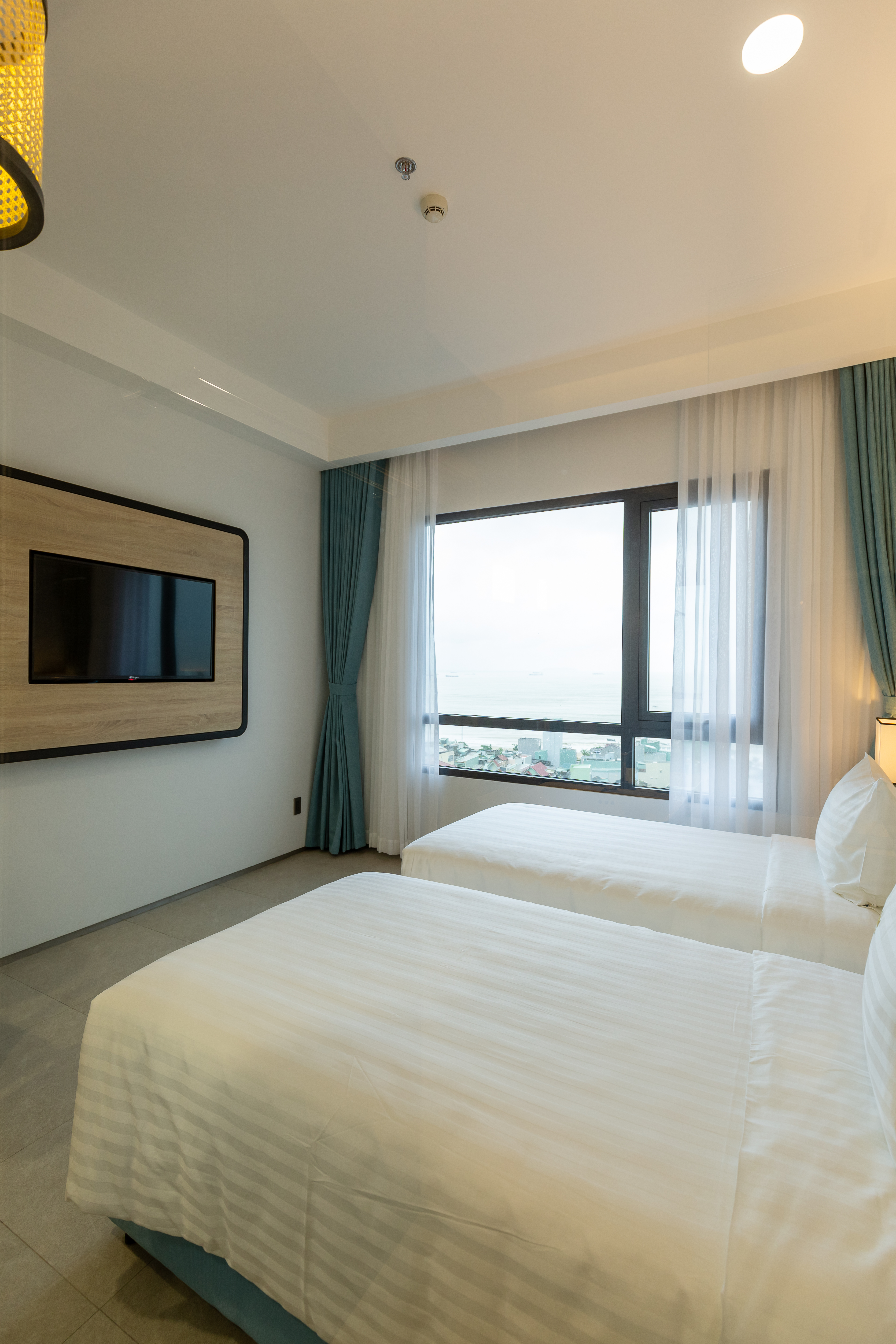 Double or Twin Deluxe Ocean View