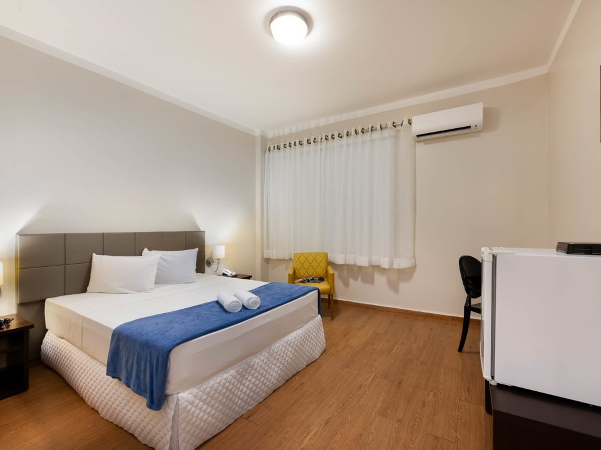 Double King Size Bed