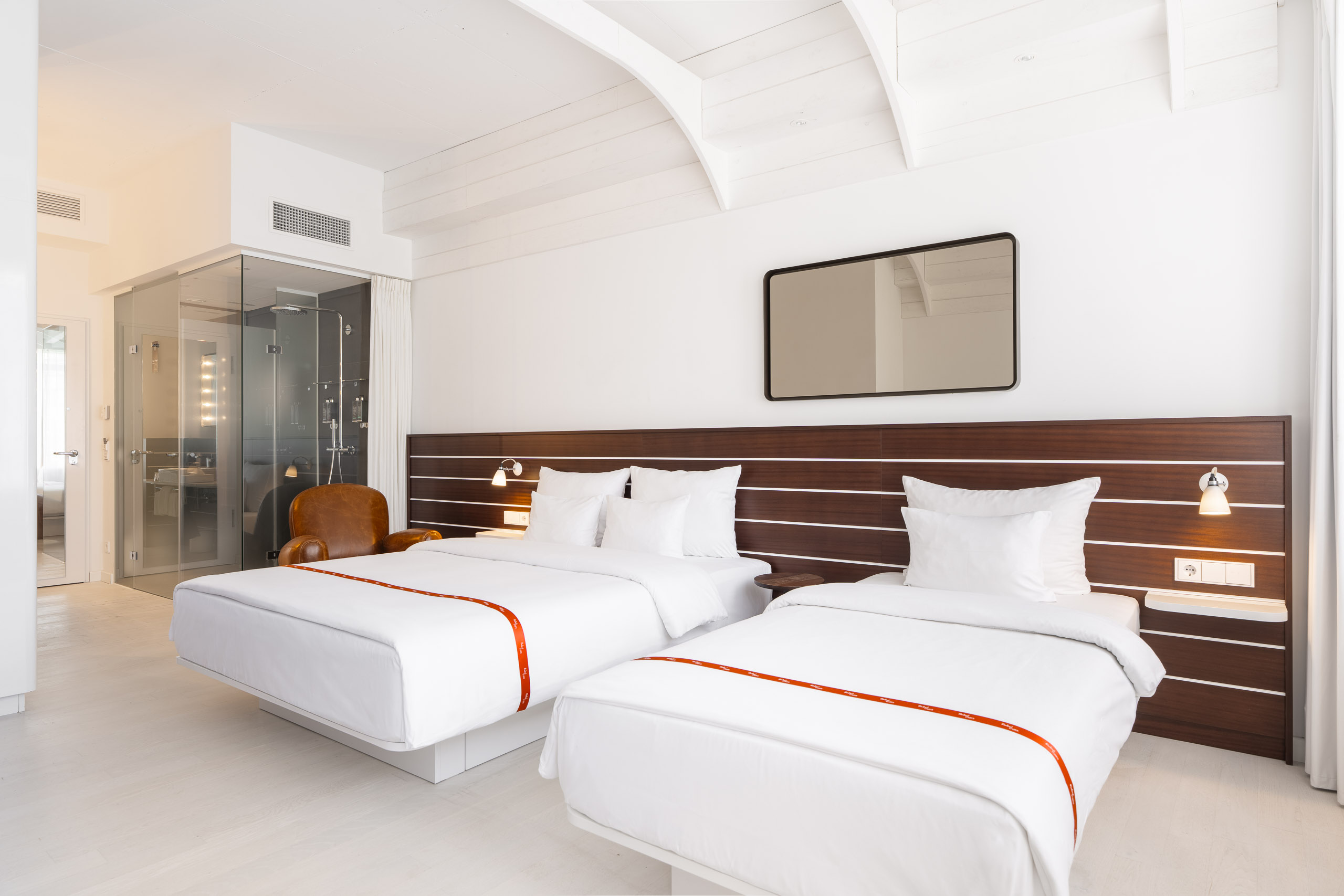 Triple Two Beds