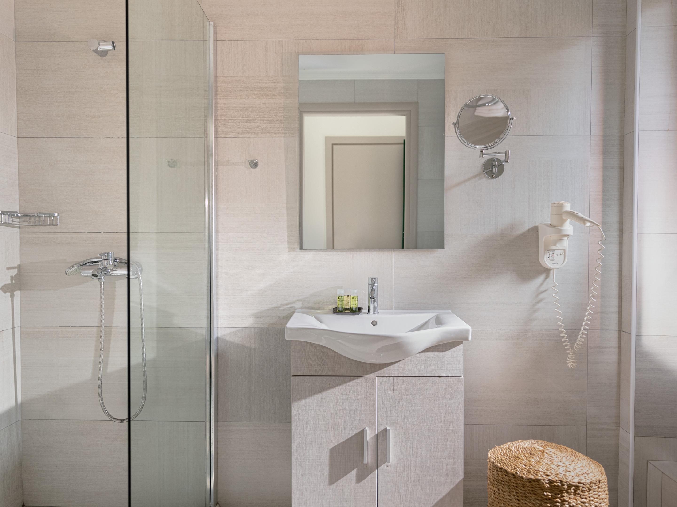 Family Room Connecting Room