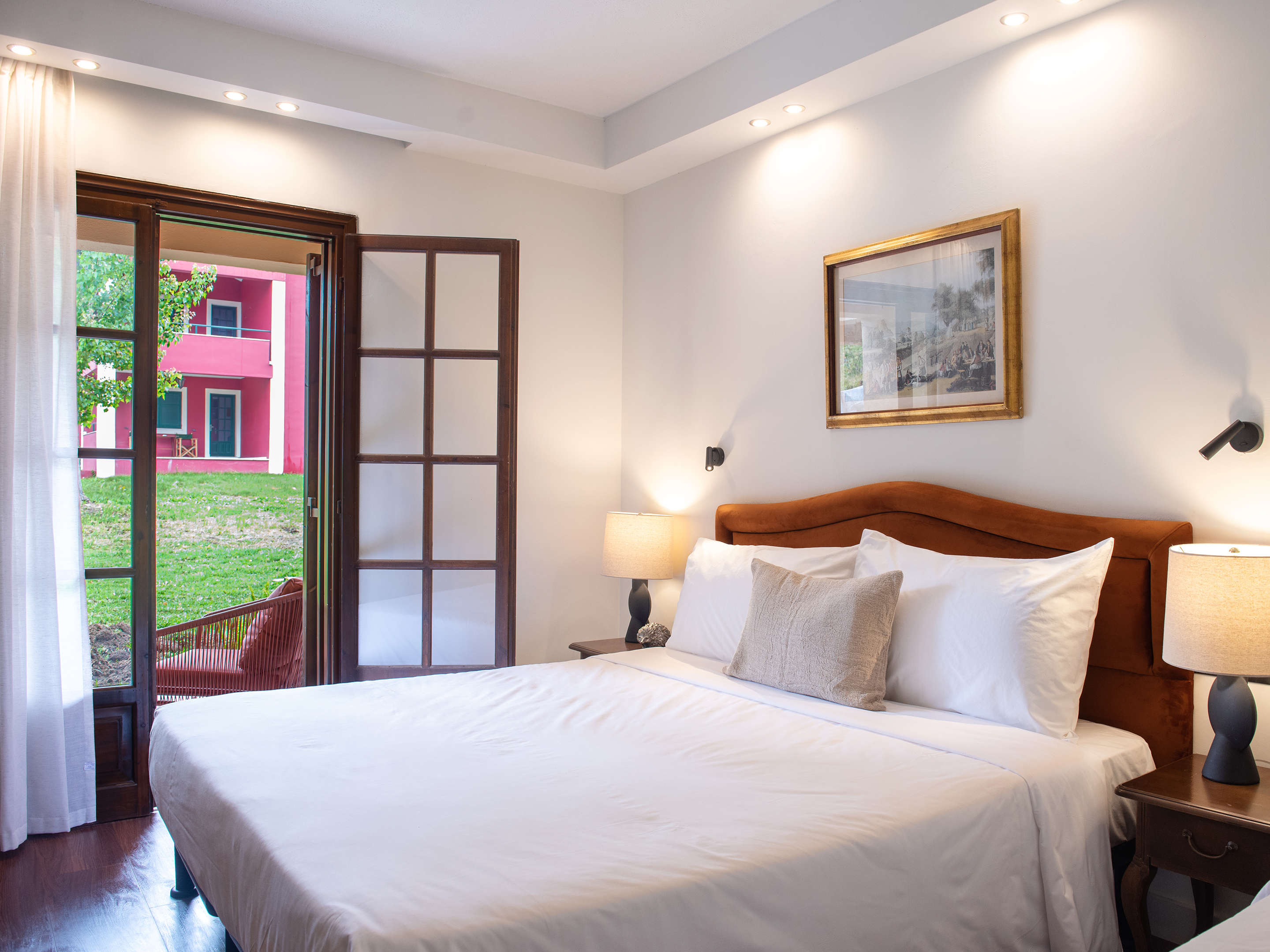 Double or Twin Standard