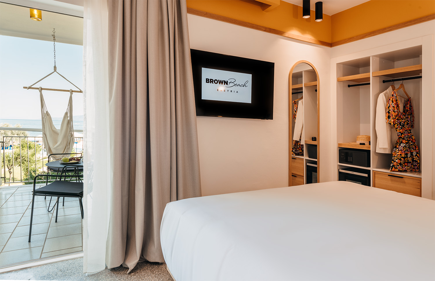 Room Partial Sea View