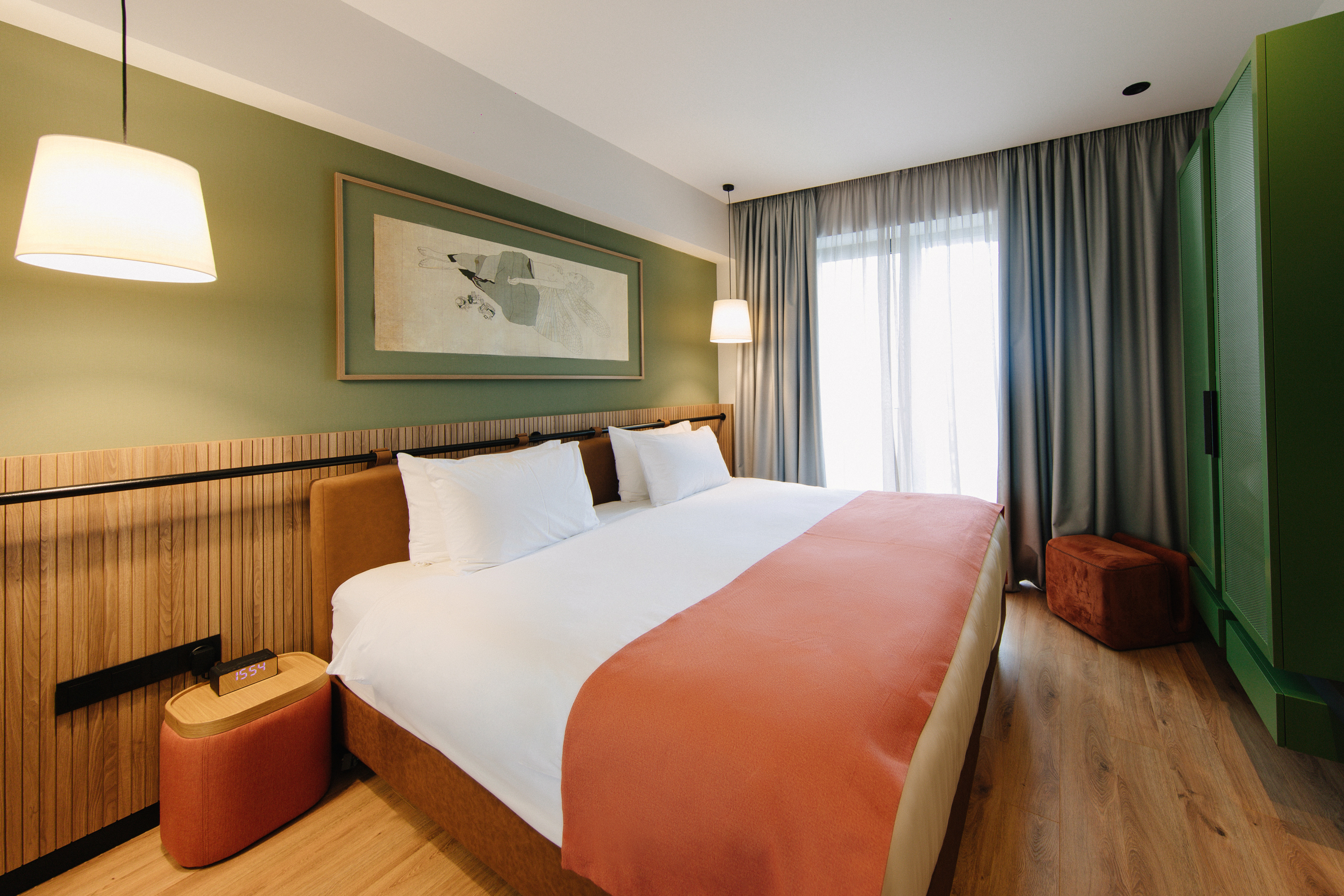 Double or Twin Standard