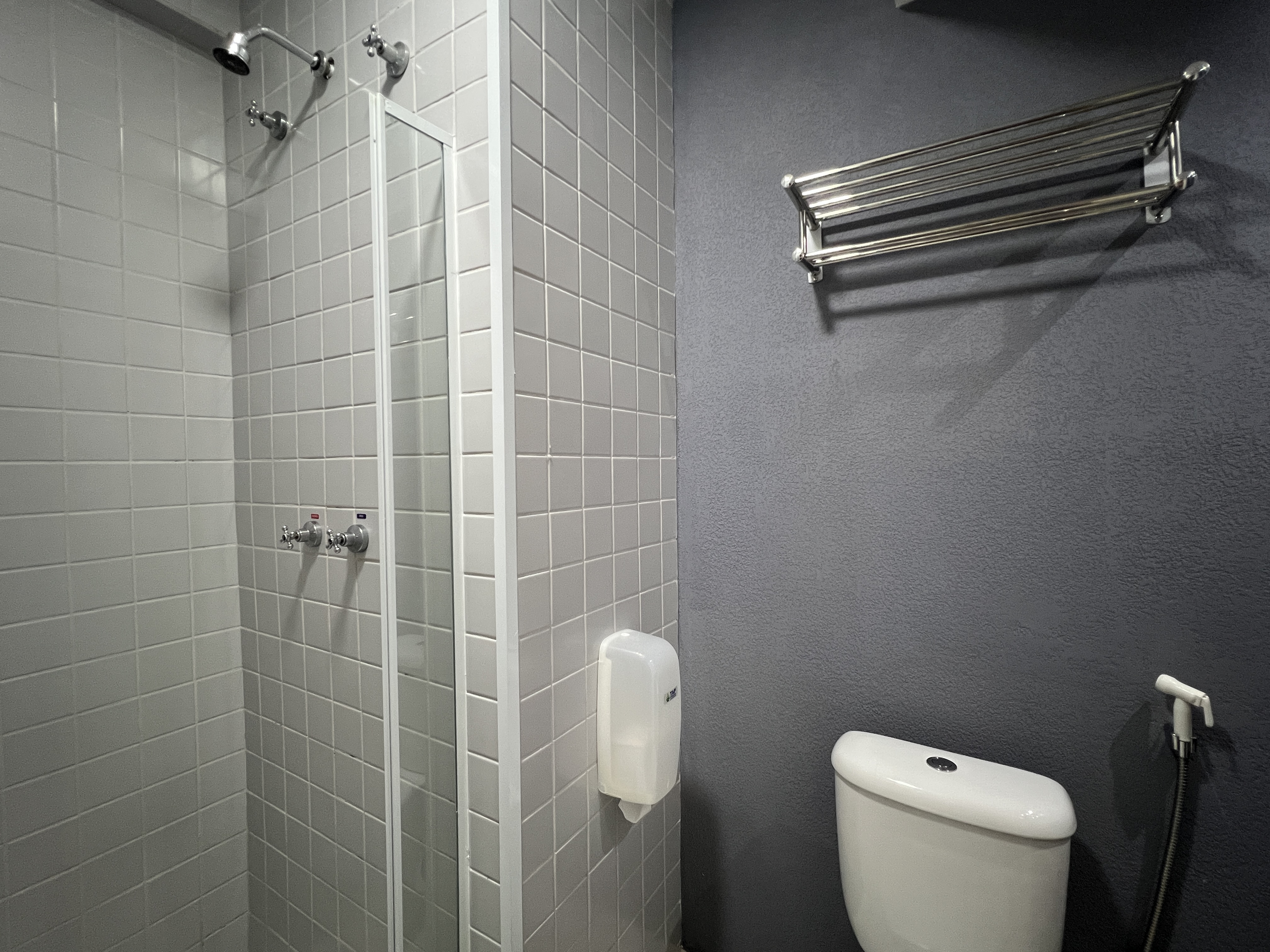 Double Queen Size Bed