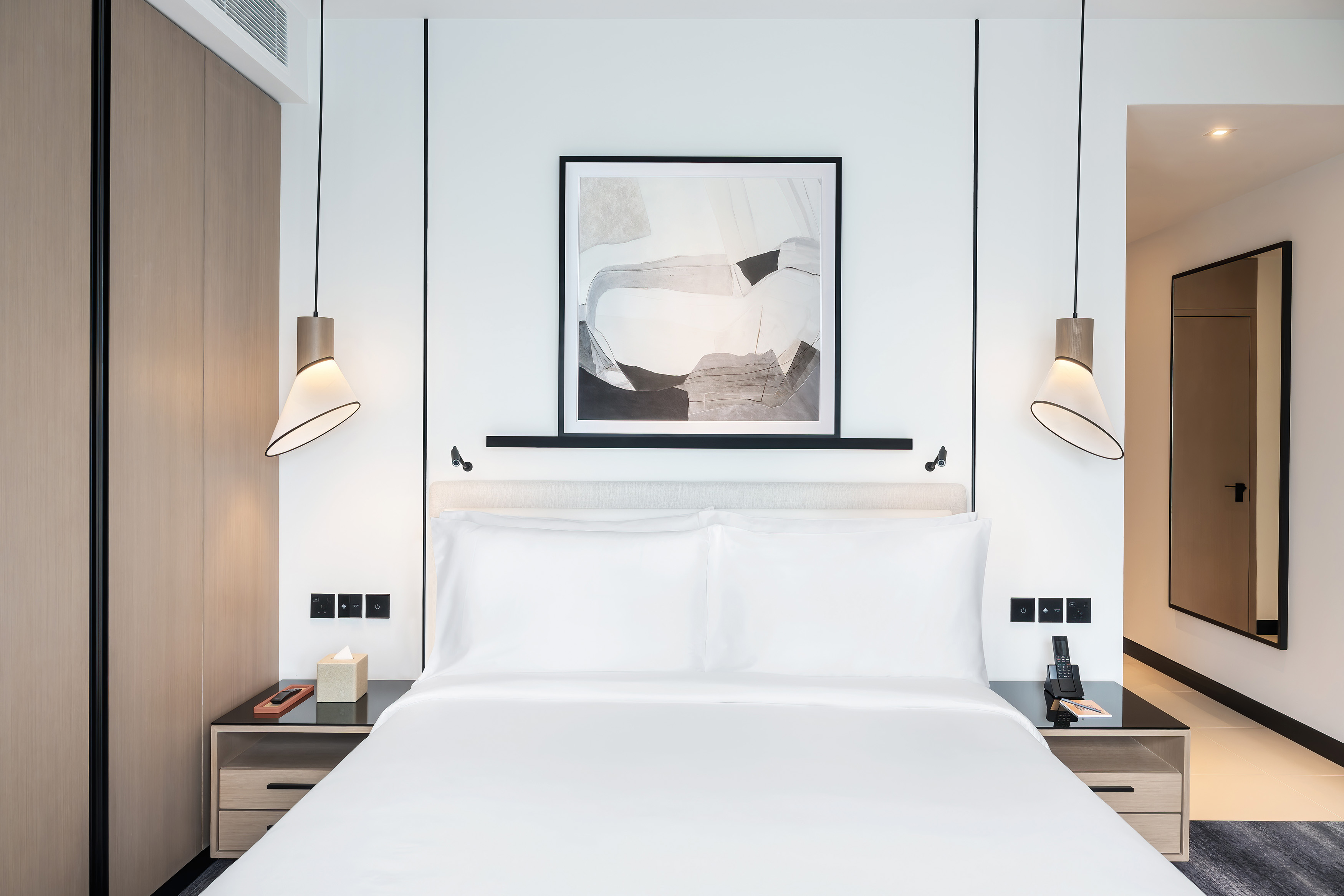 Double Deluxe City View King Bed