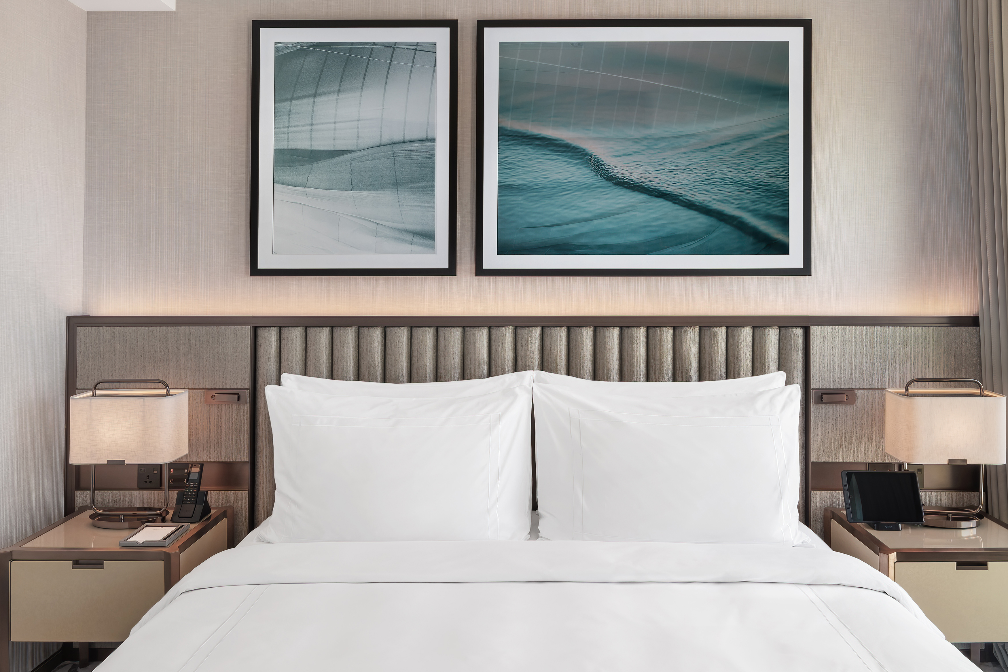 Double Deluxe City View King Bed