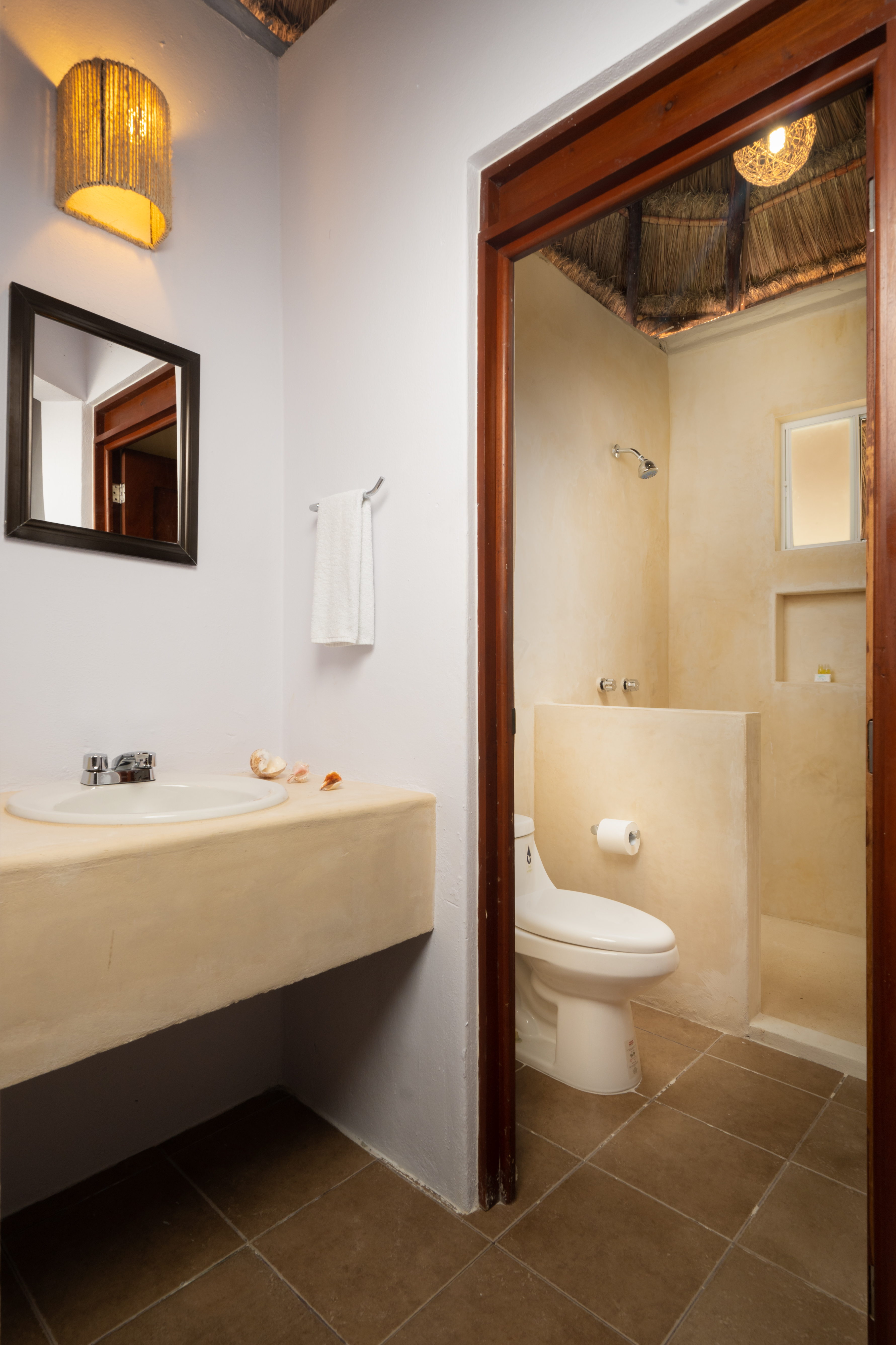 Bungalow Superior King Bed