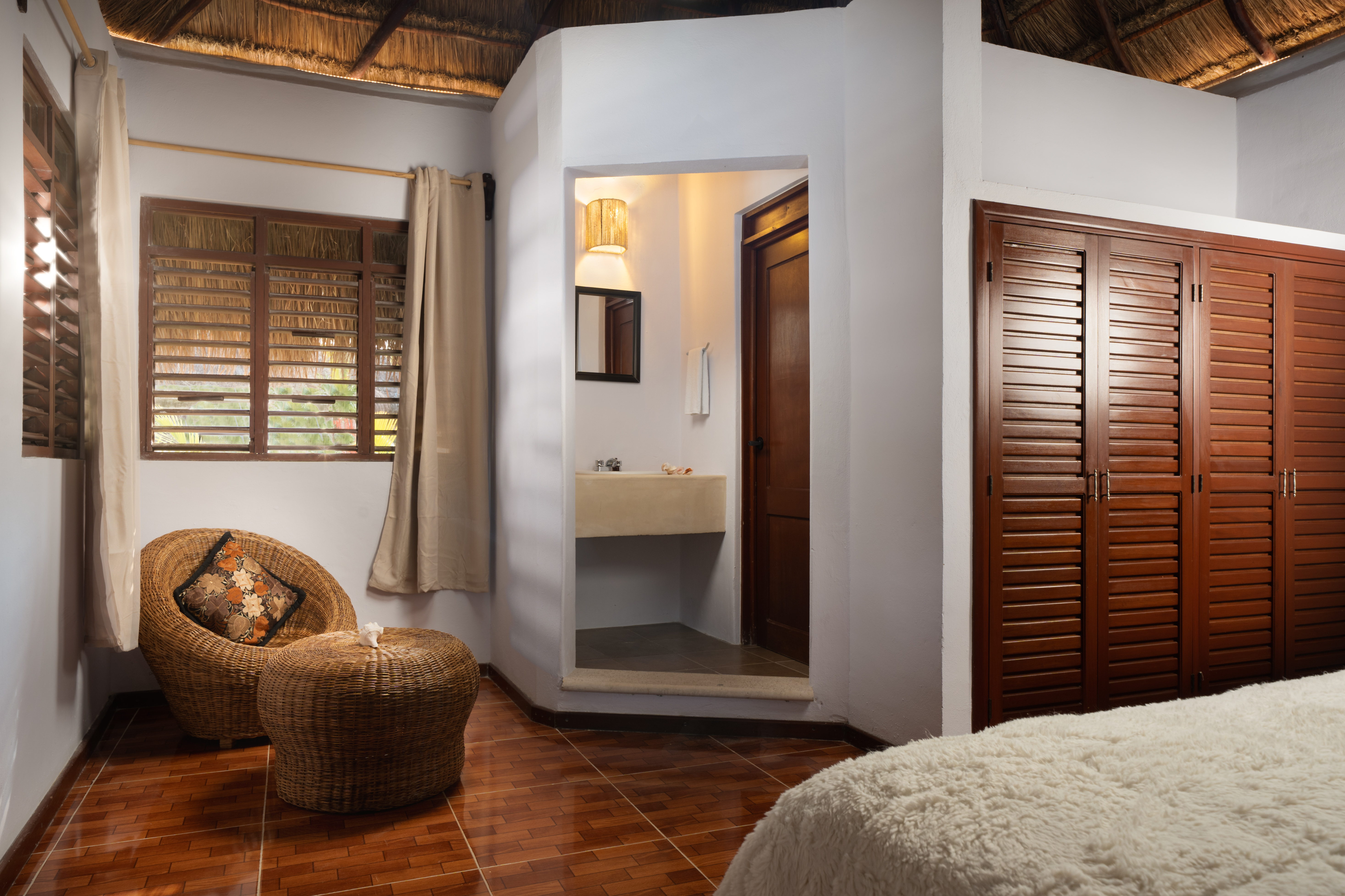 Bungalow Superior King Bed