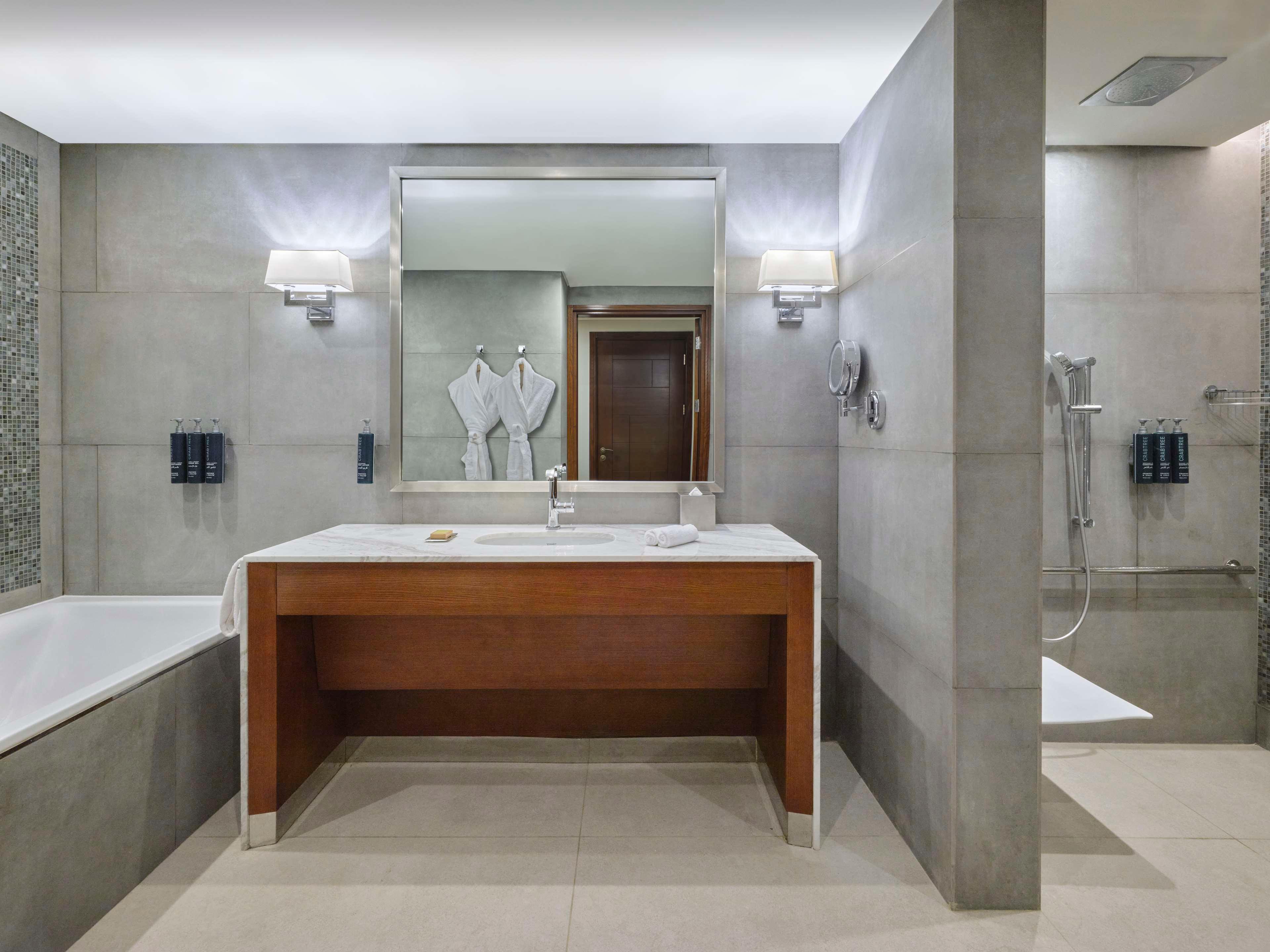 Double Accessible King Size Bed