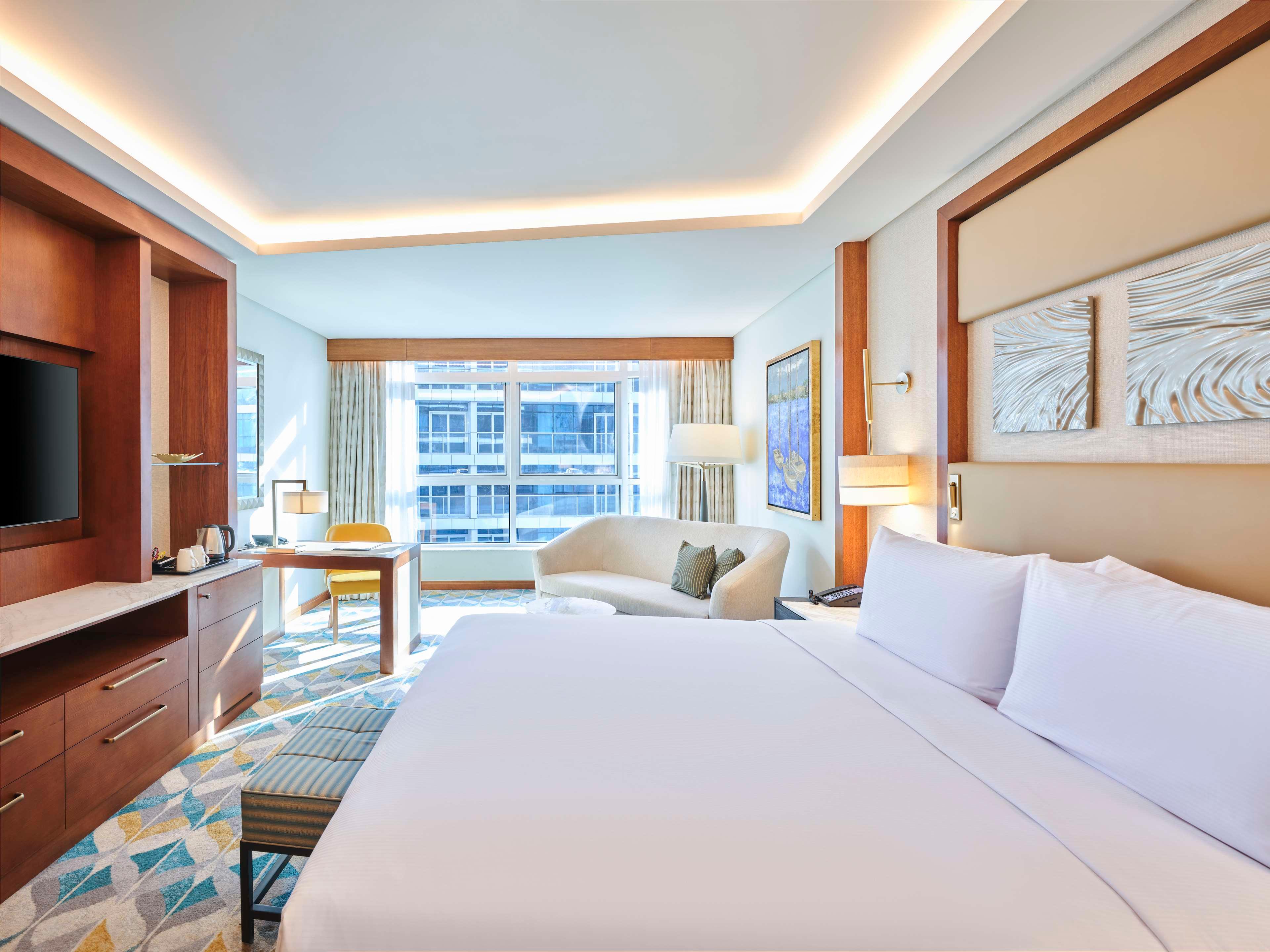 Double Guest Room King Bed