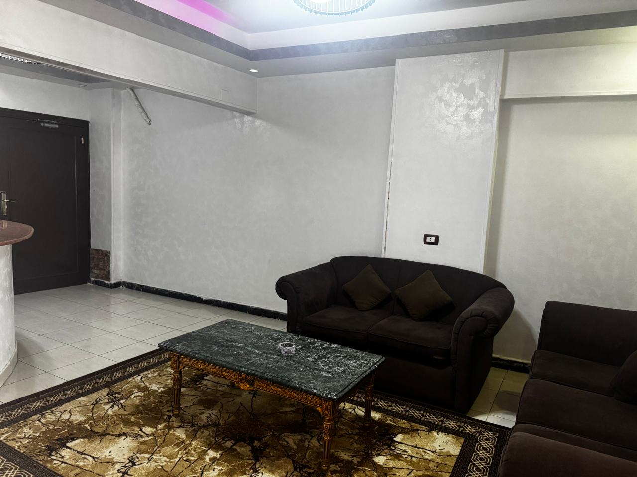 Suite Two Bedrooms One Bathroom