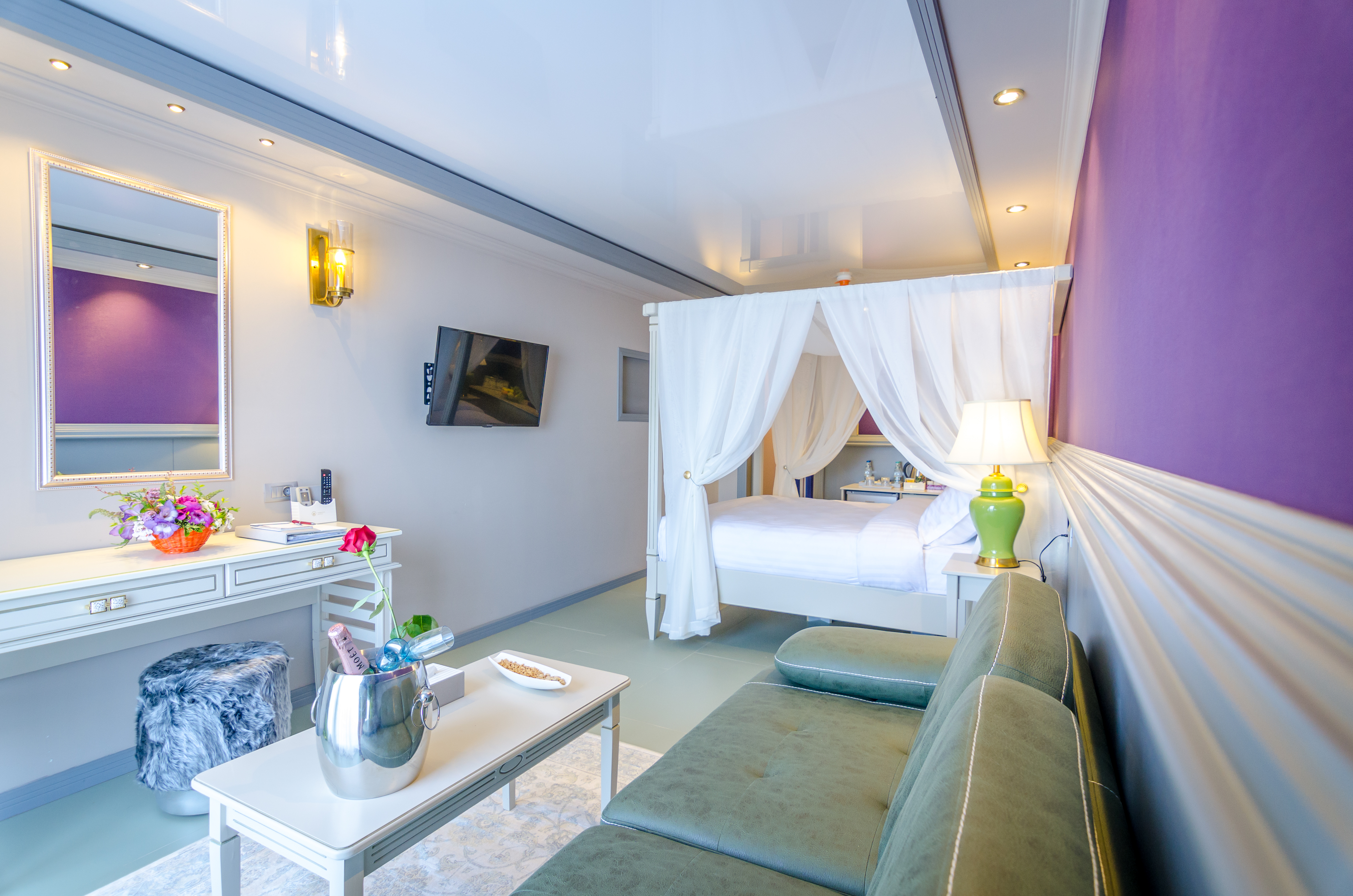 Double Superior Pool View