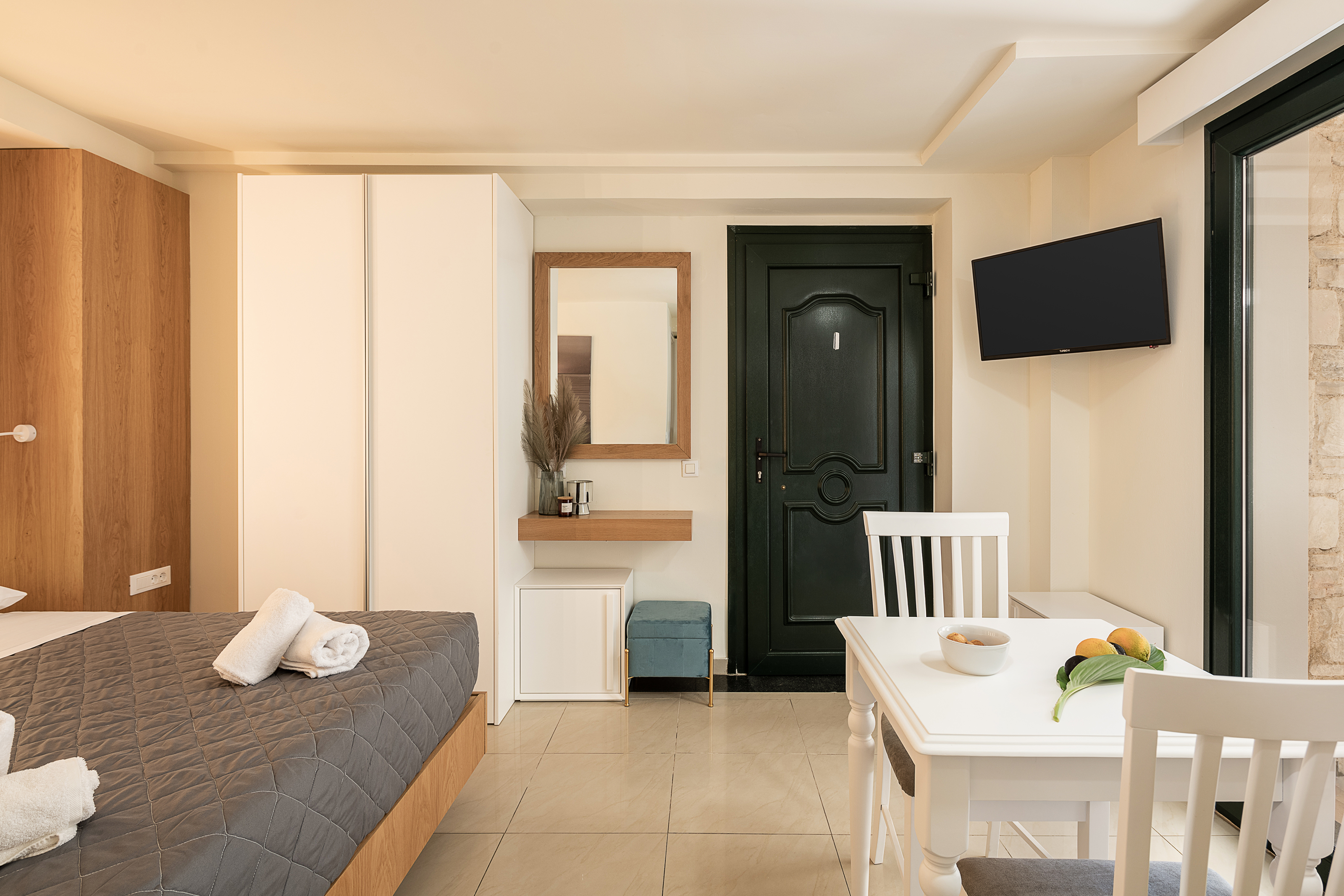 Apartment Capacity 4