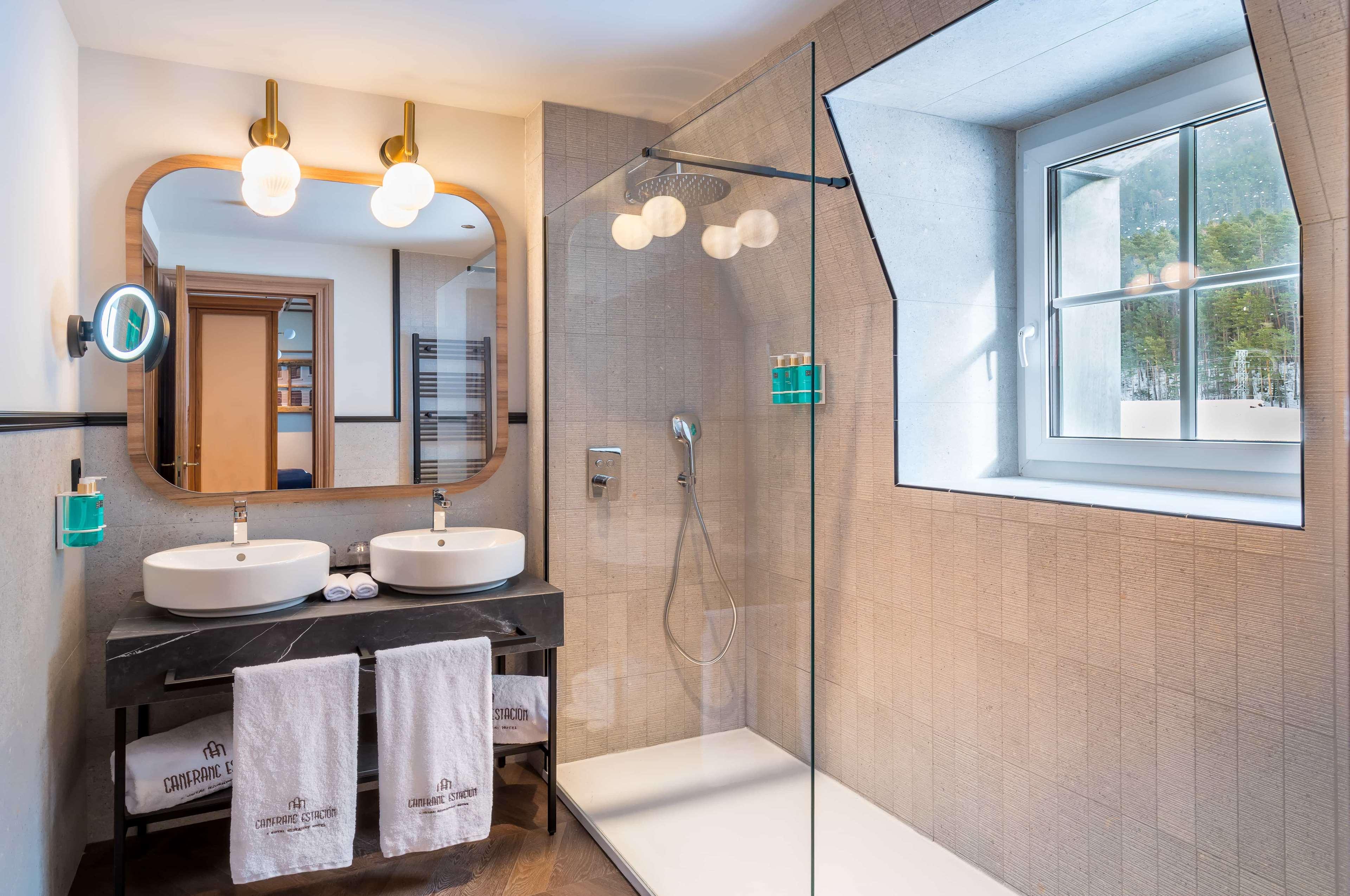Room Deluxe