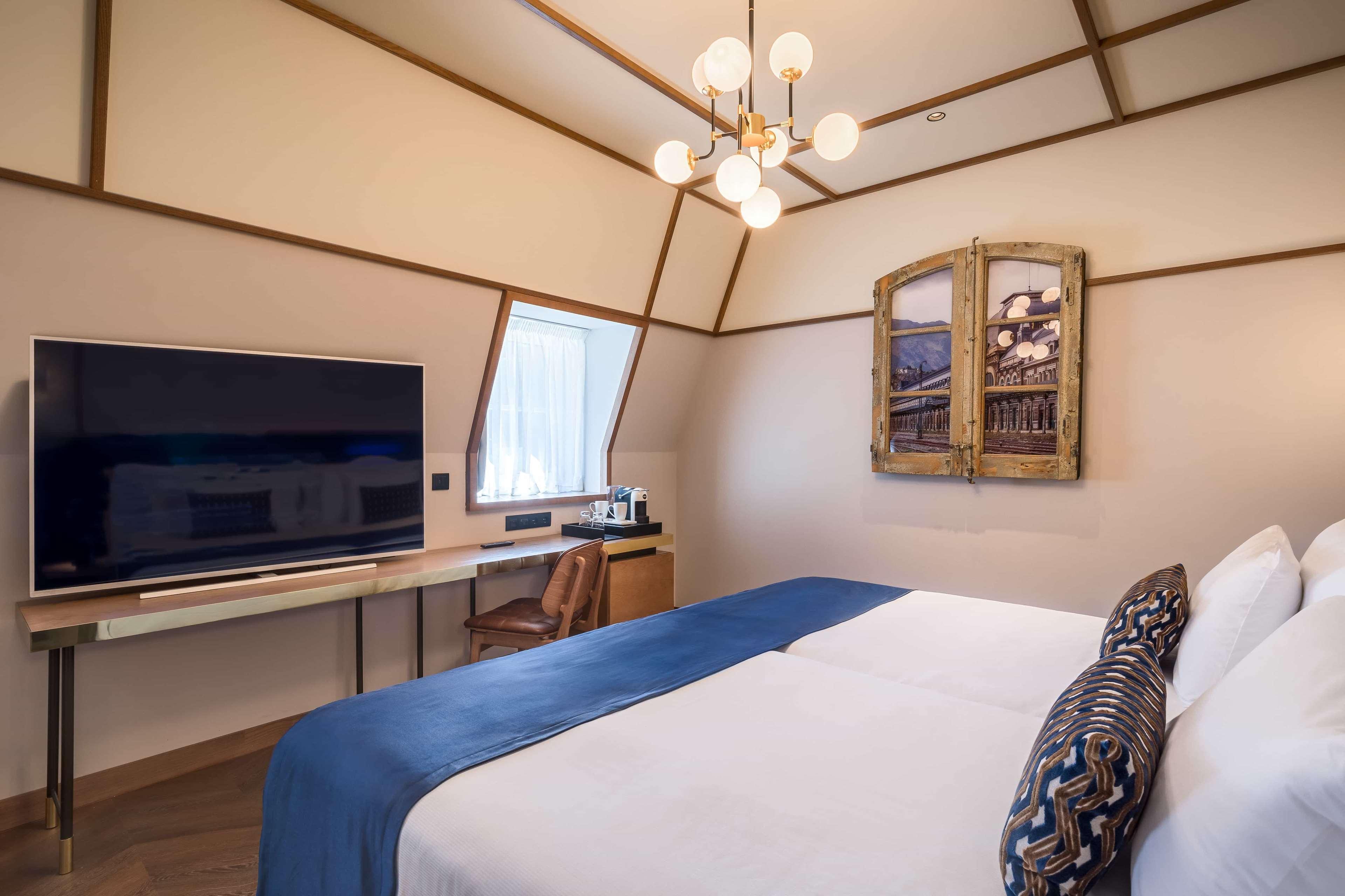 Room Deluxe