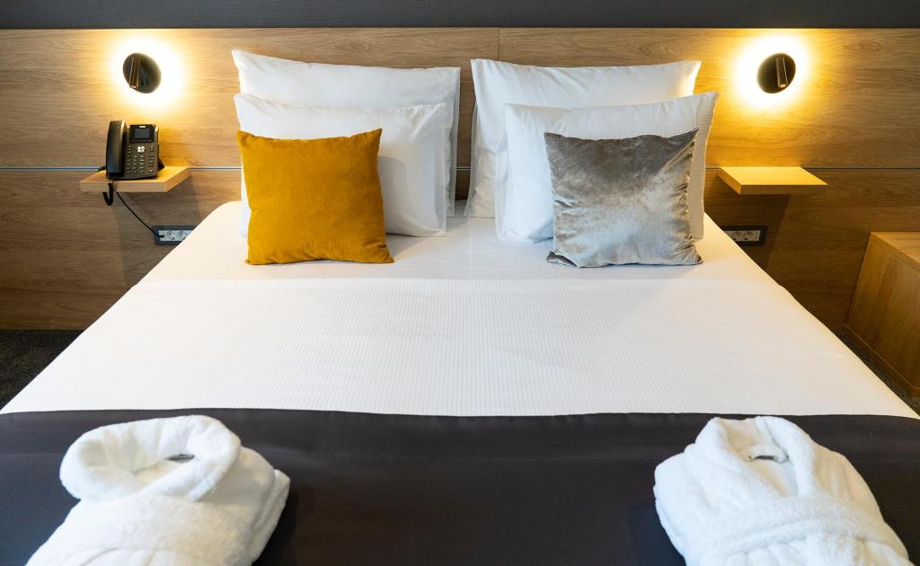 Double or Twin Basic