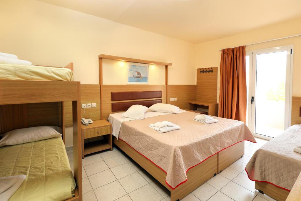 Quadruple Garden View