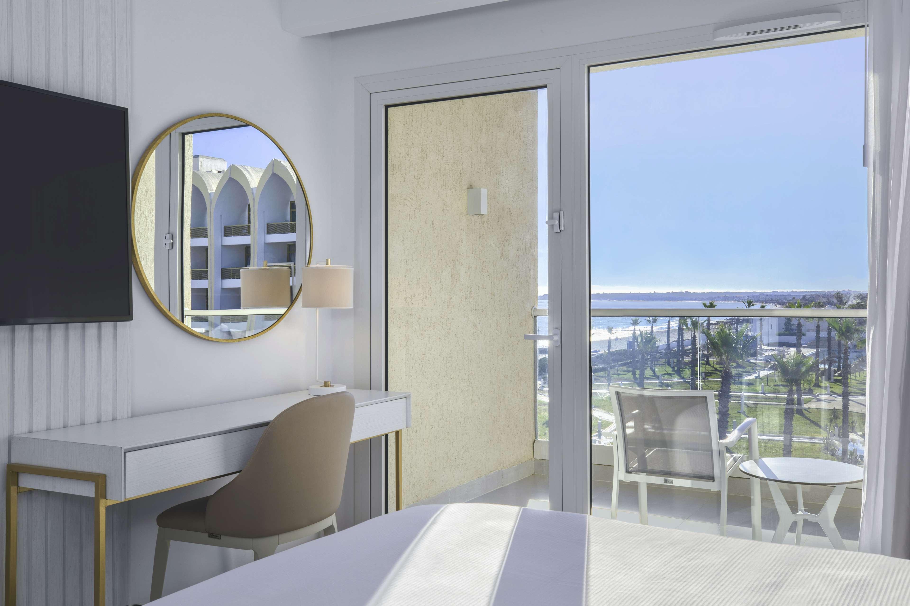 Suite Two Queen Beds