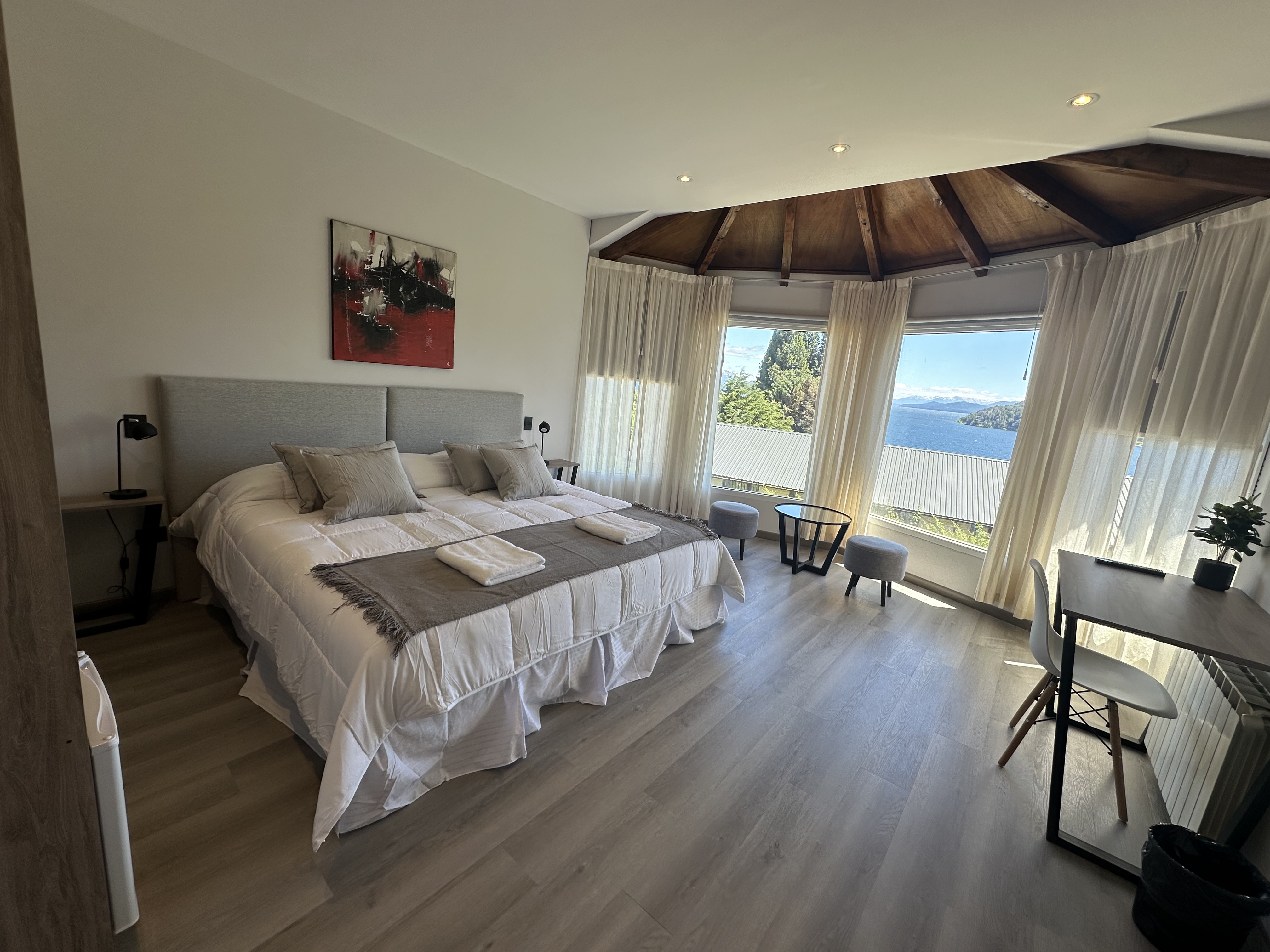 Suite Two Bedrooms One Bathroom