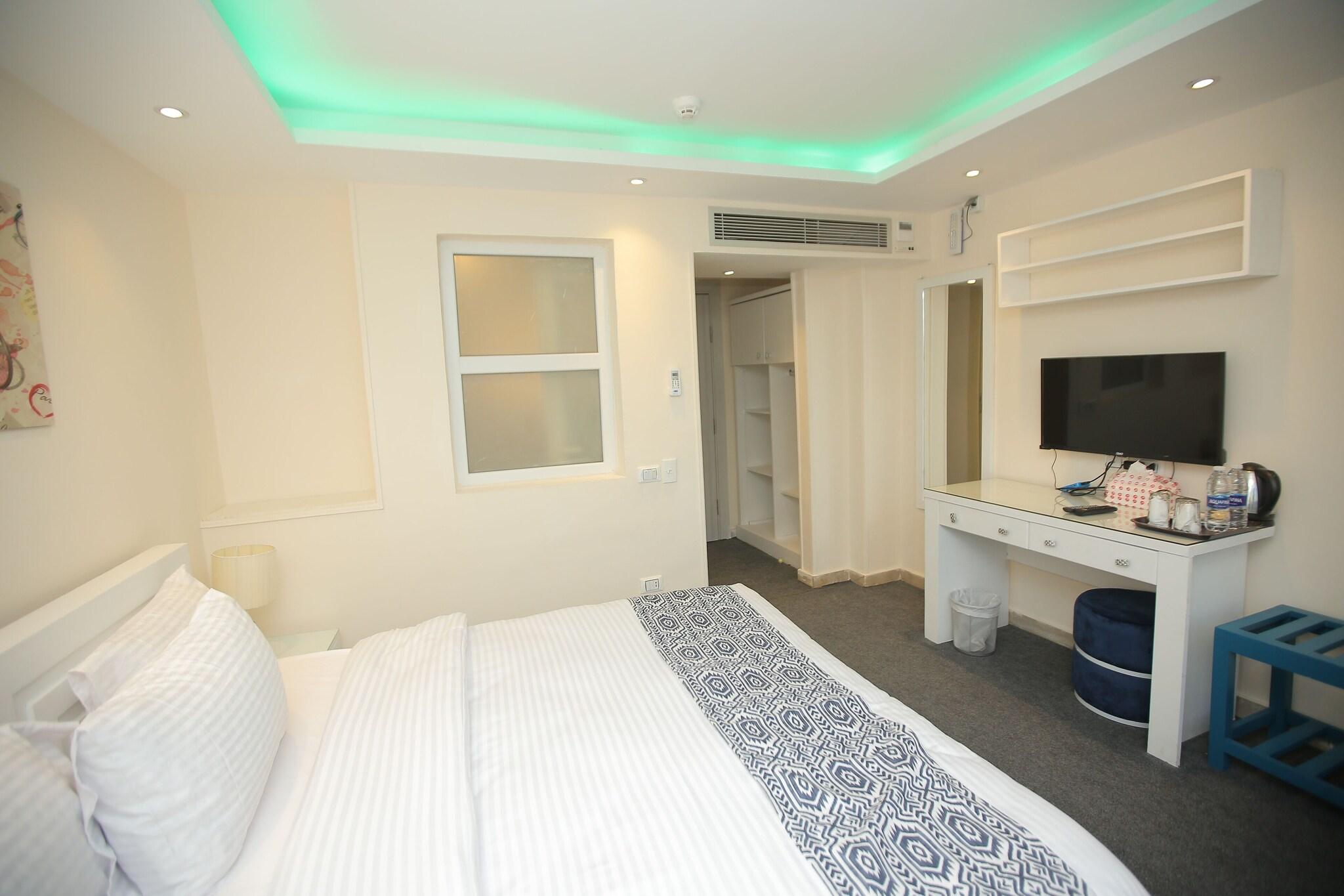 Double or Twin Two Beds