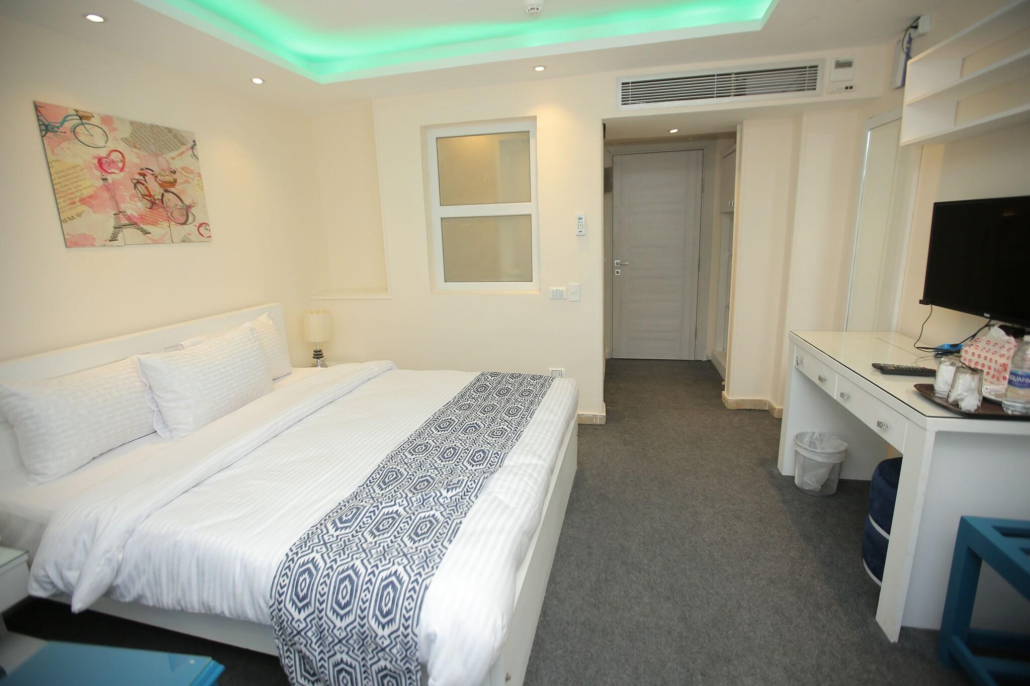 Double or Twin Two Beds