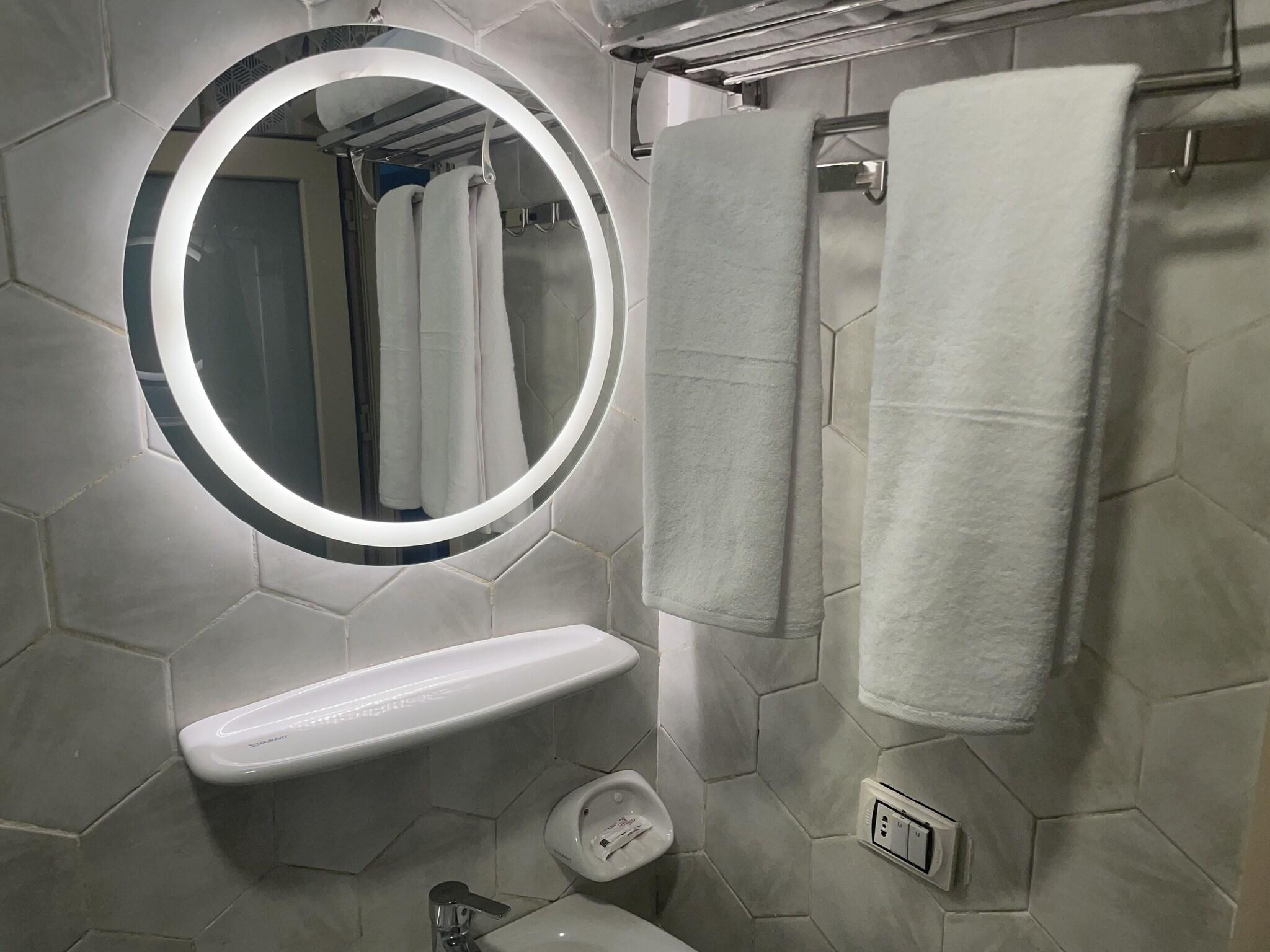 Double or Twin Two Beds