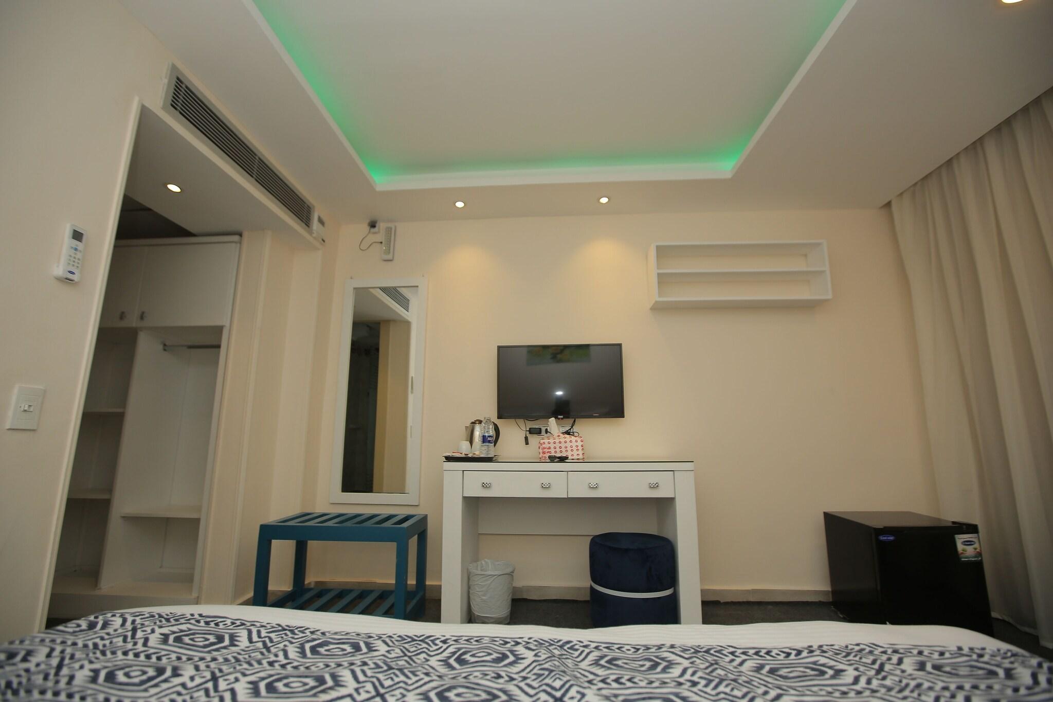 Double or Twin Two Beds