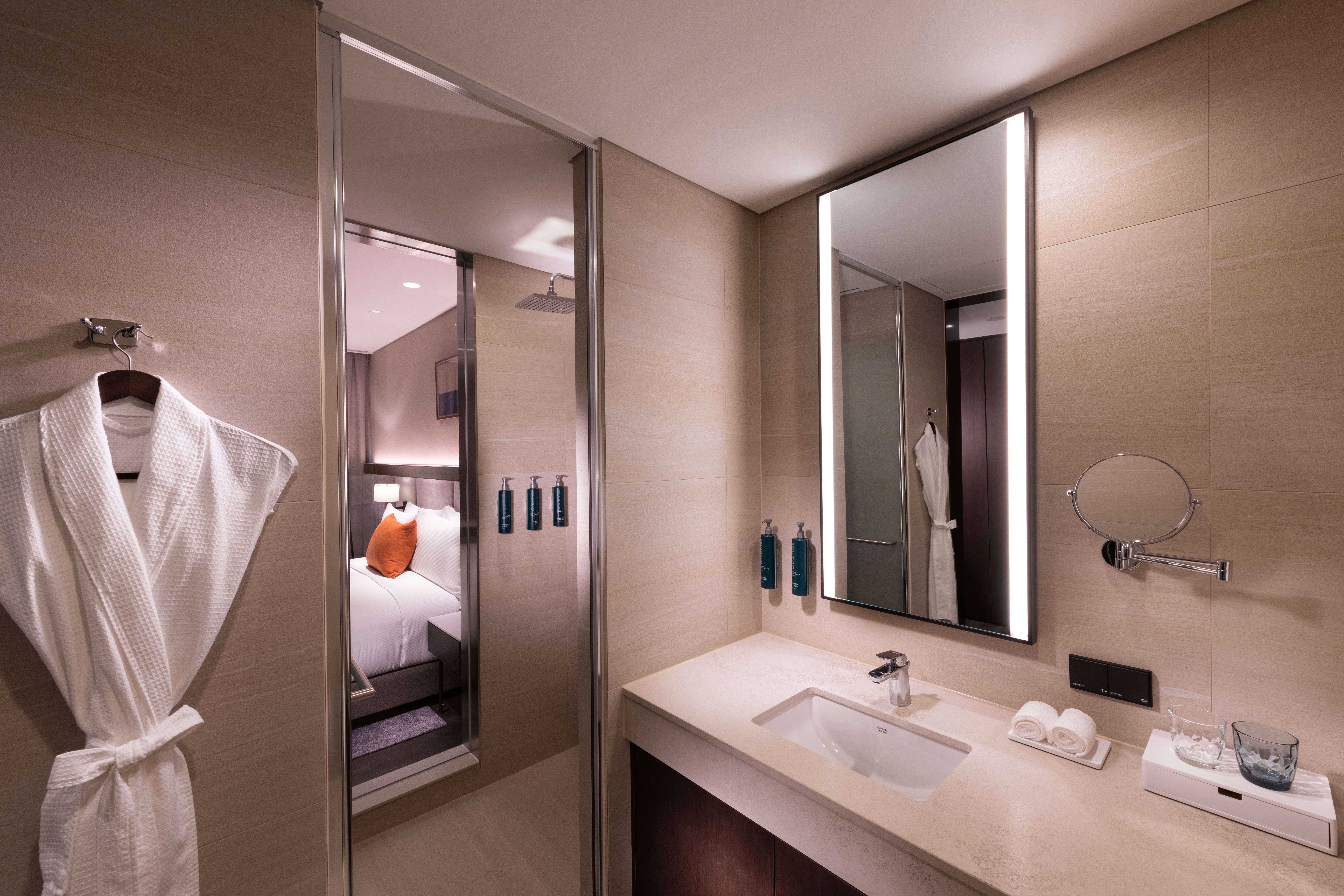 Double Executive King Bed