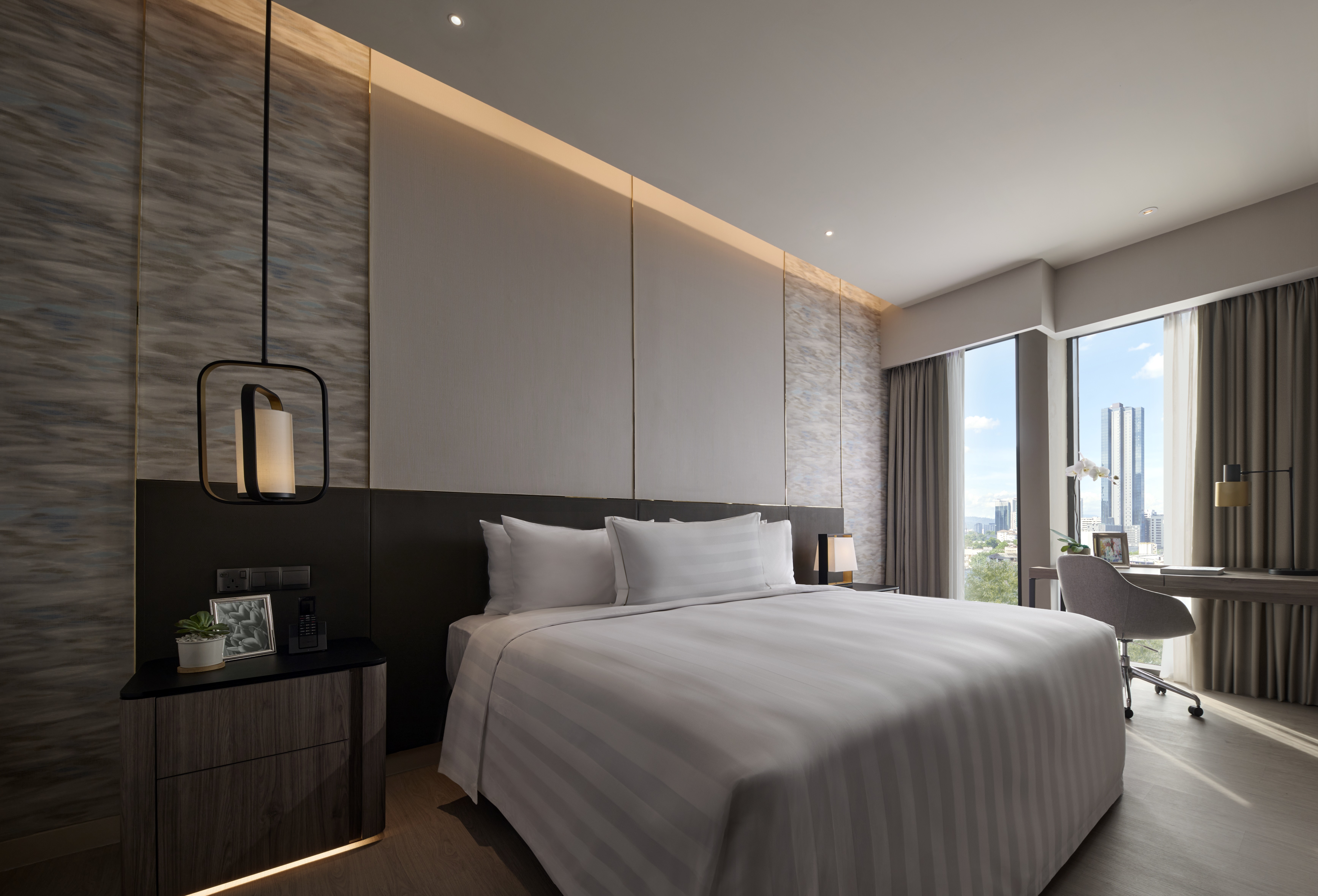 Suite King Bed One Bedroom 