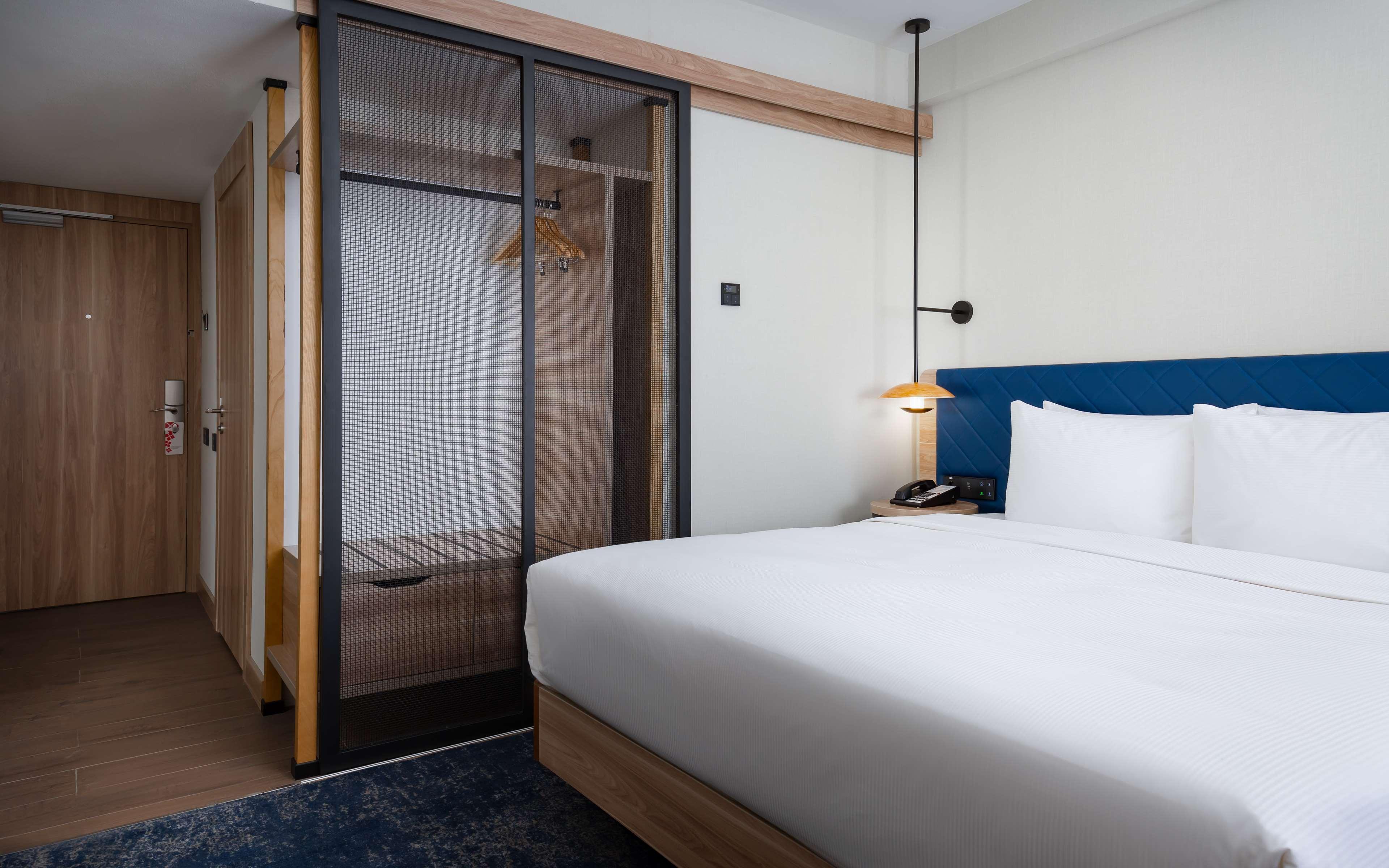 Double King Size Bed