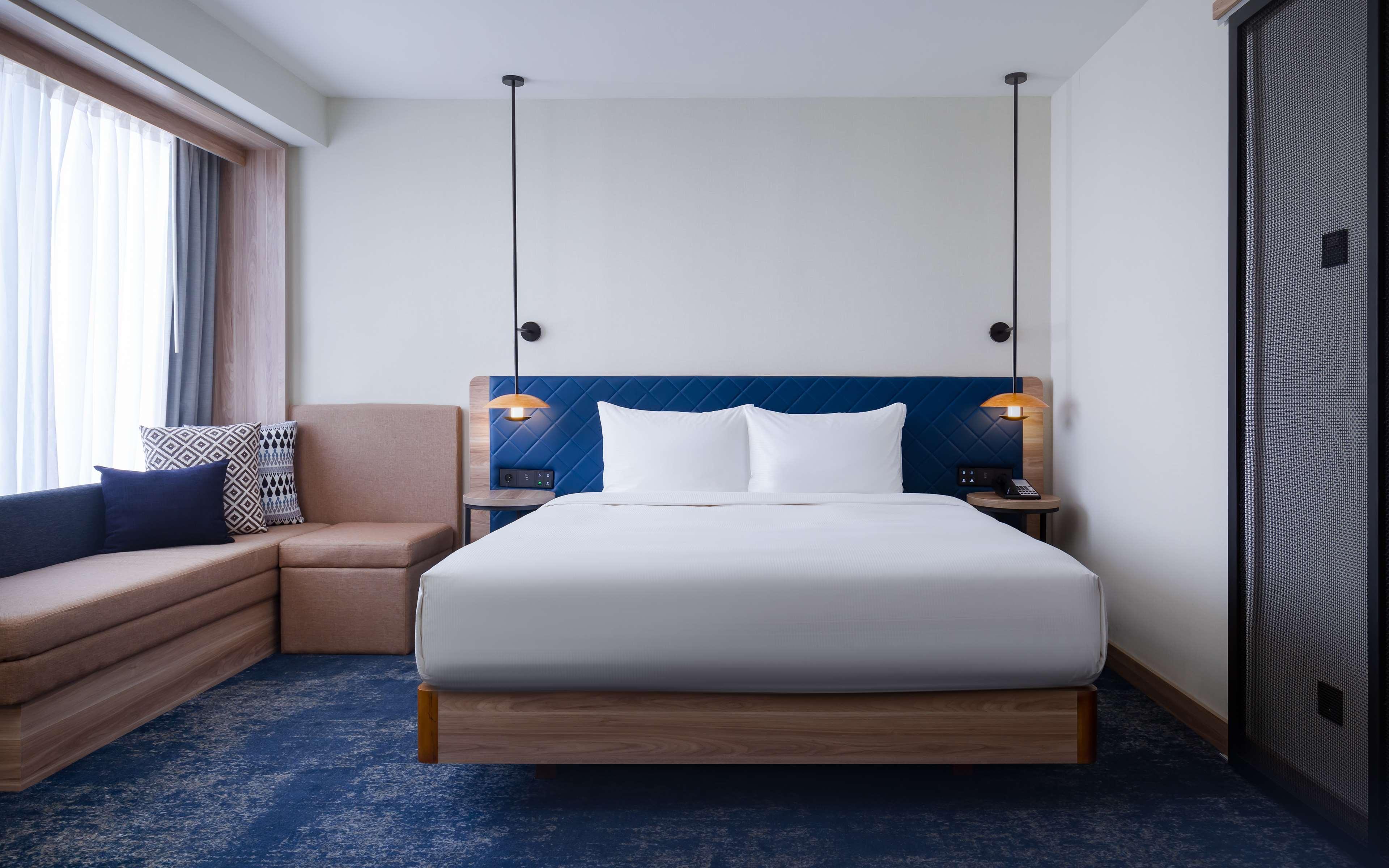 Double Accessible King Size Bed