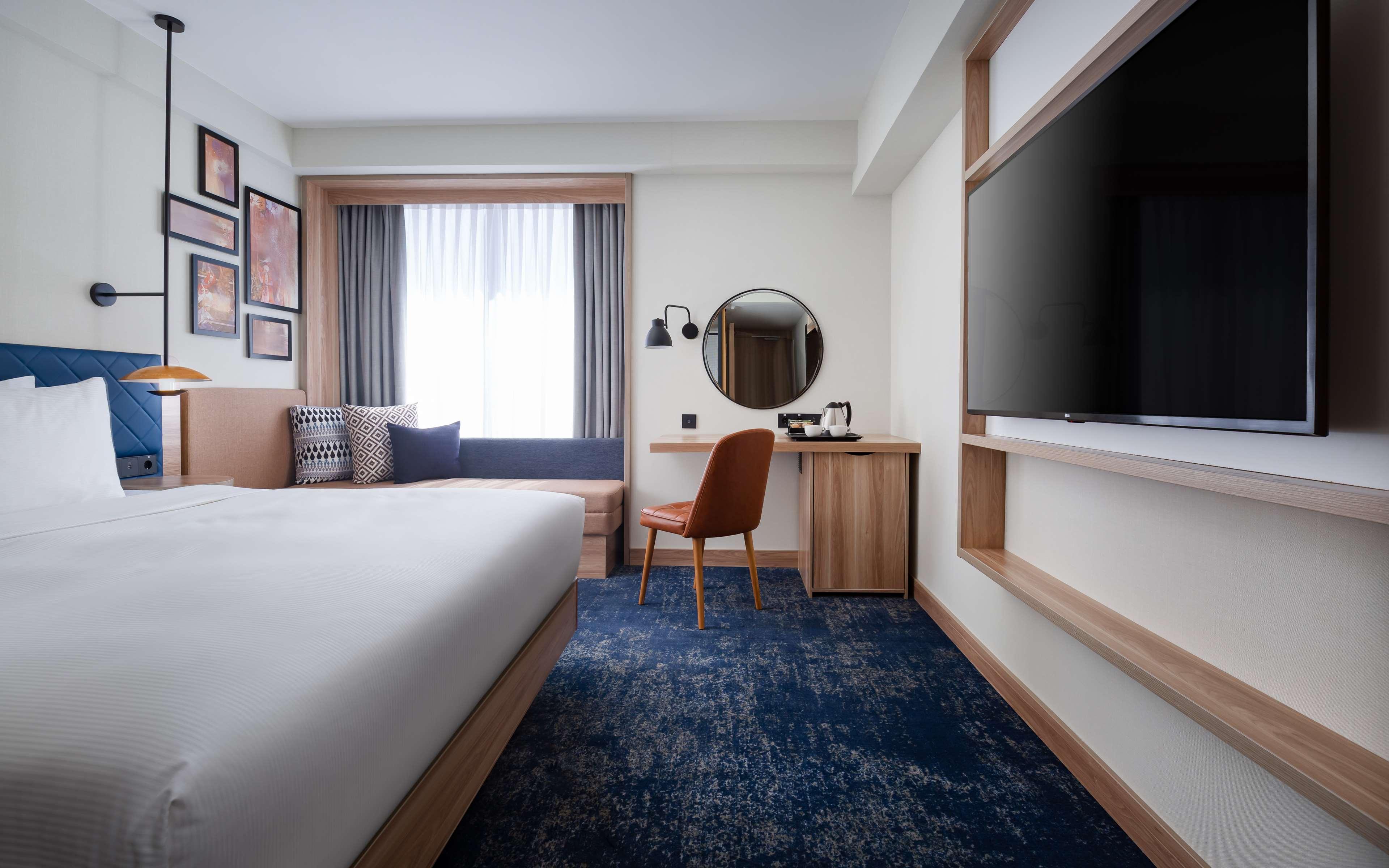 Double King Size Bed