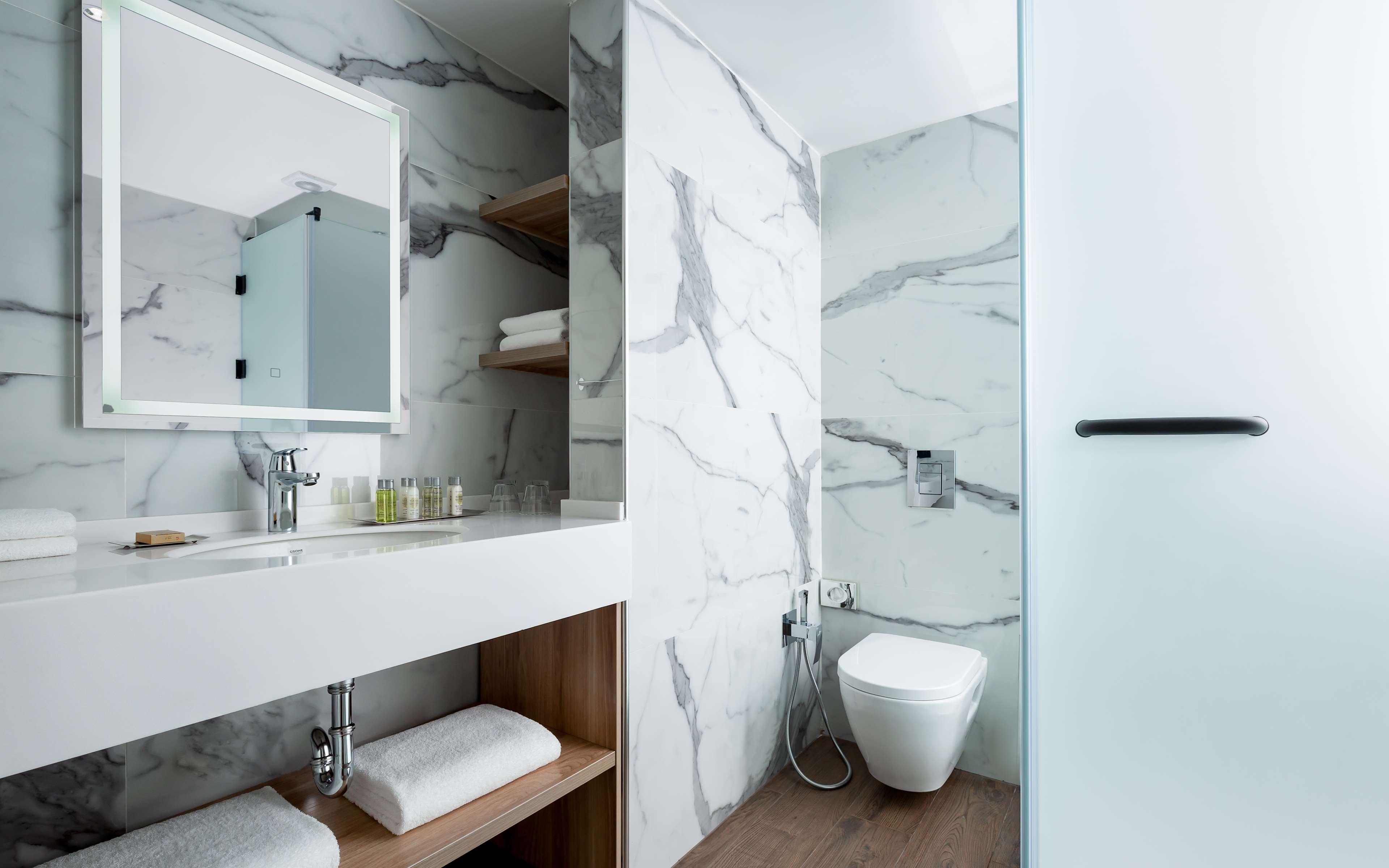 Family Room Connecting Room