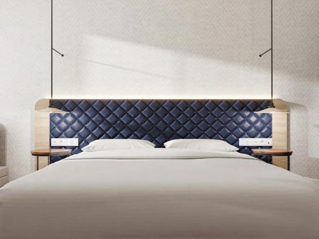 Suite King Bed One Bedroom 