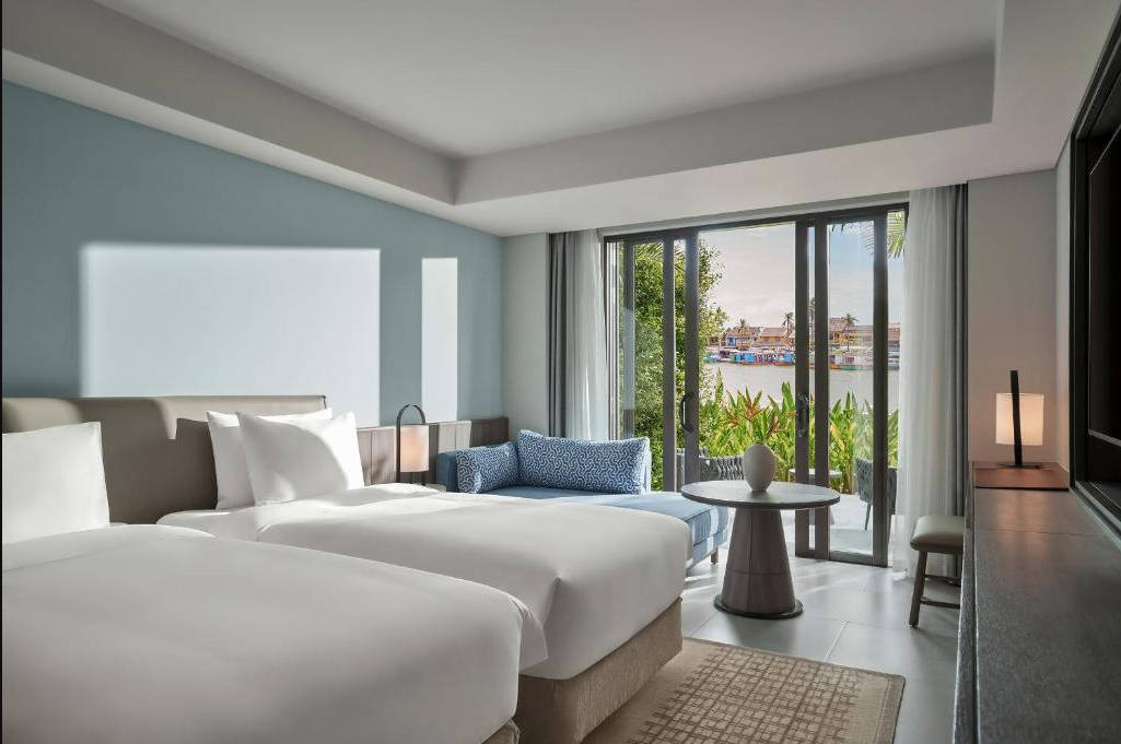 Twin Deluxe River View