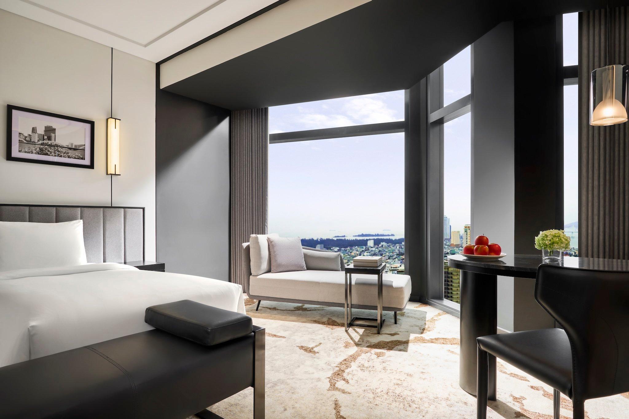 Twin Premium with Views