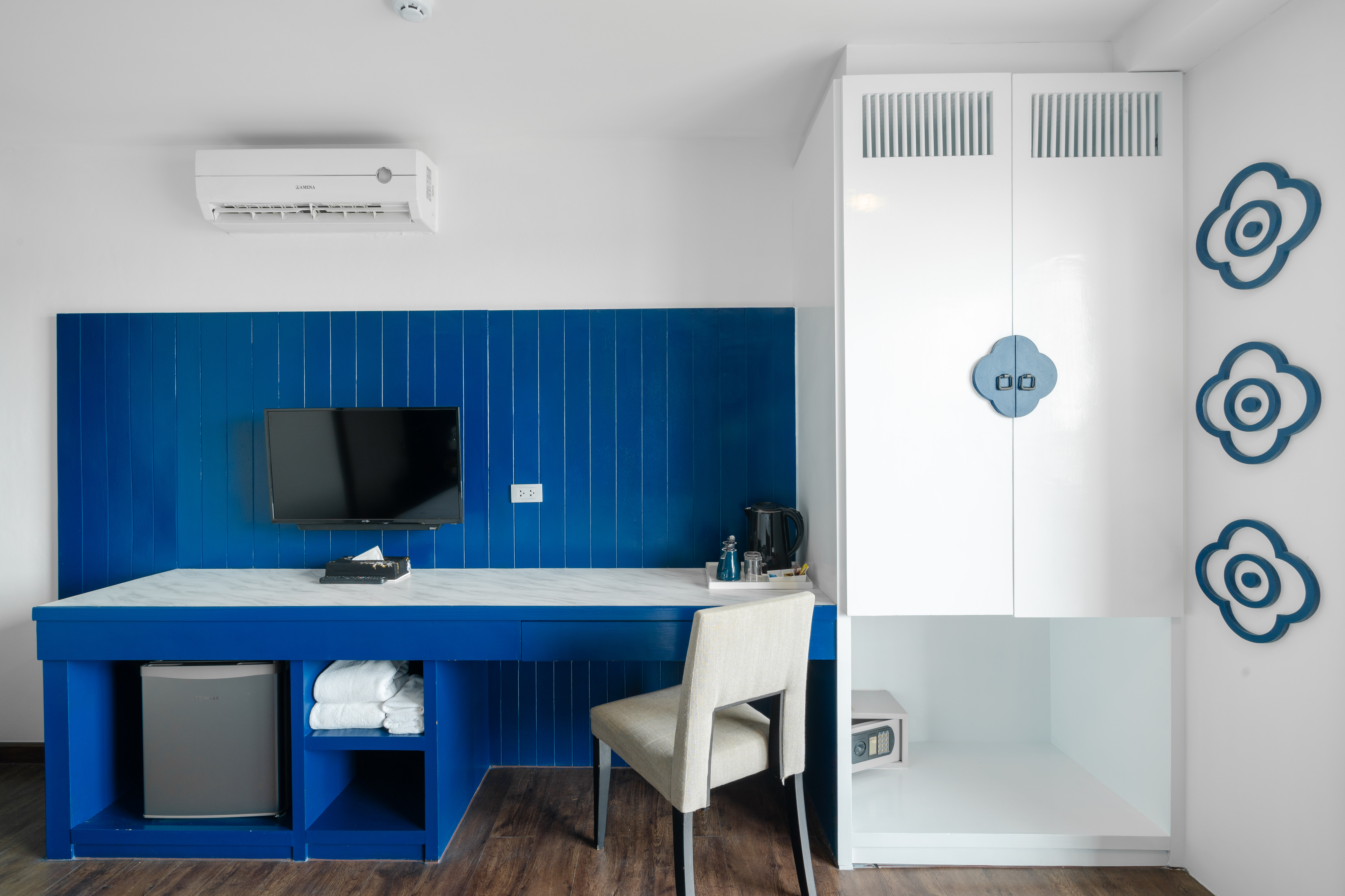 Double or Twin Deluxe with Balcony