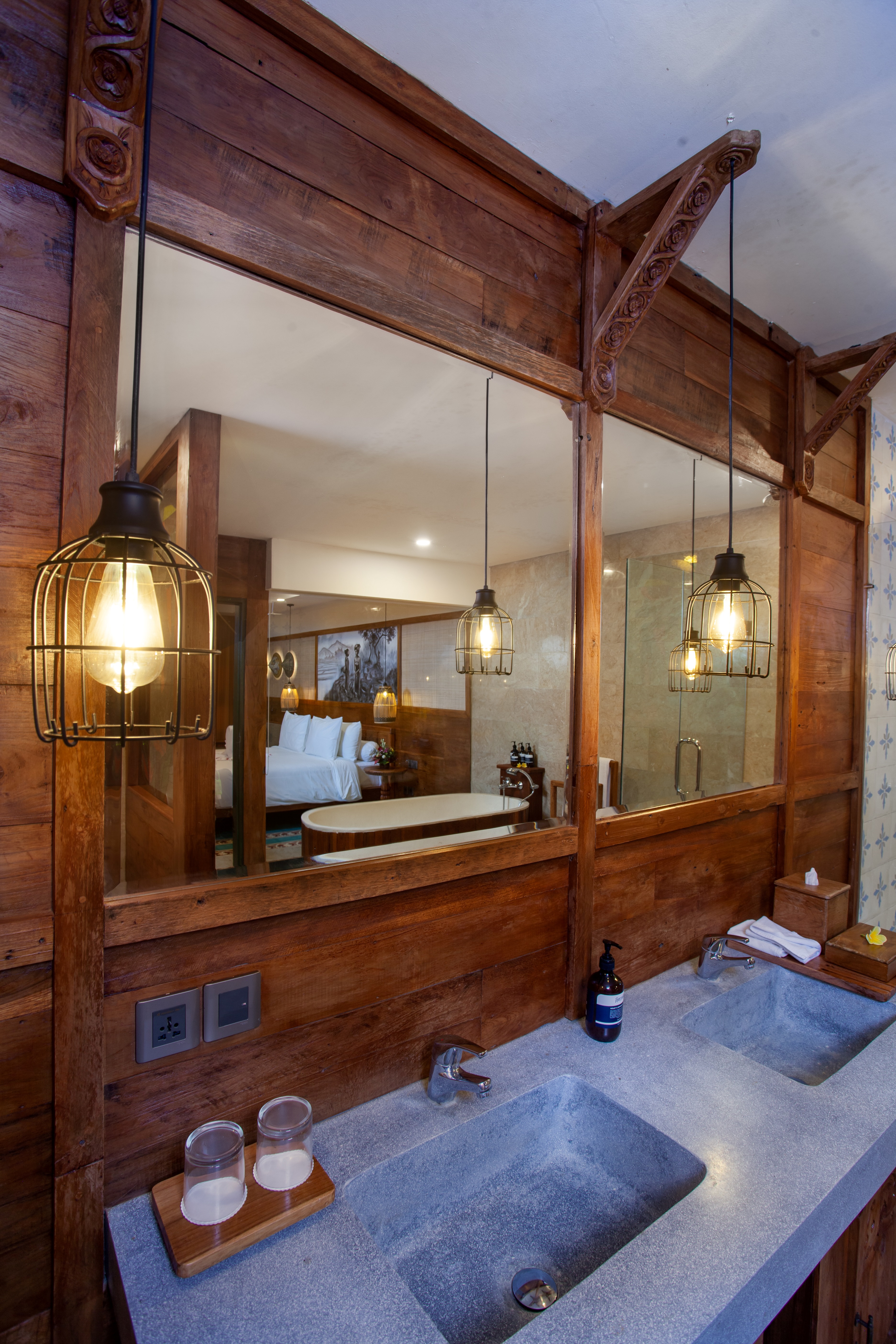 Double or Twin Deluxe with Balcony