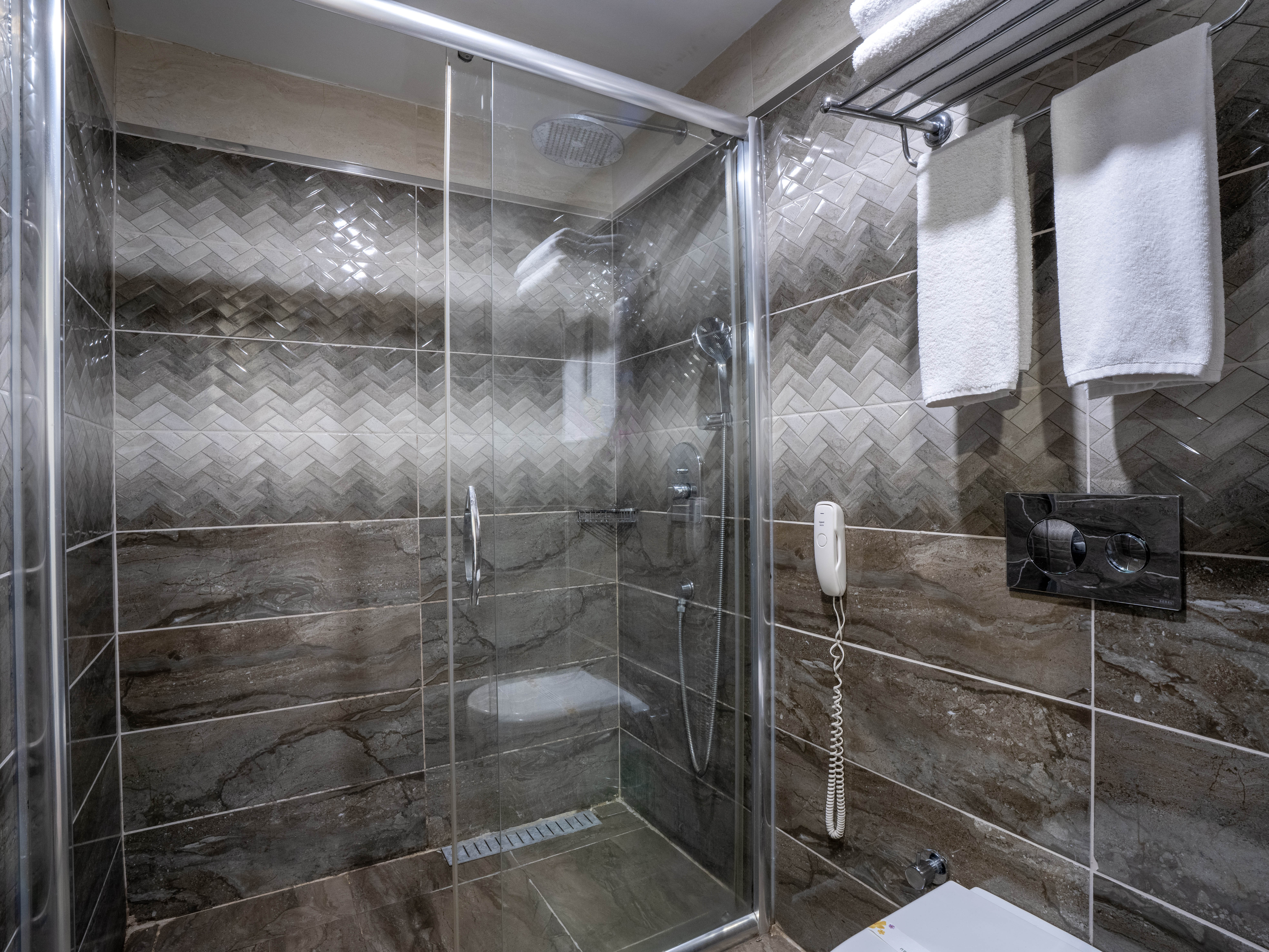 Room Deluxe King Bed