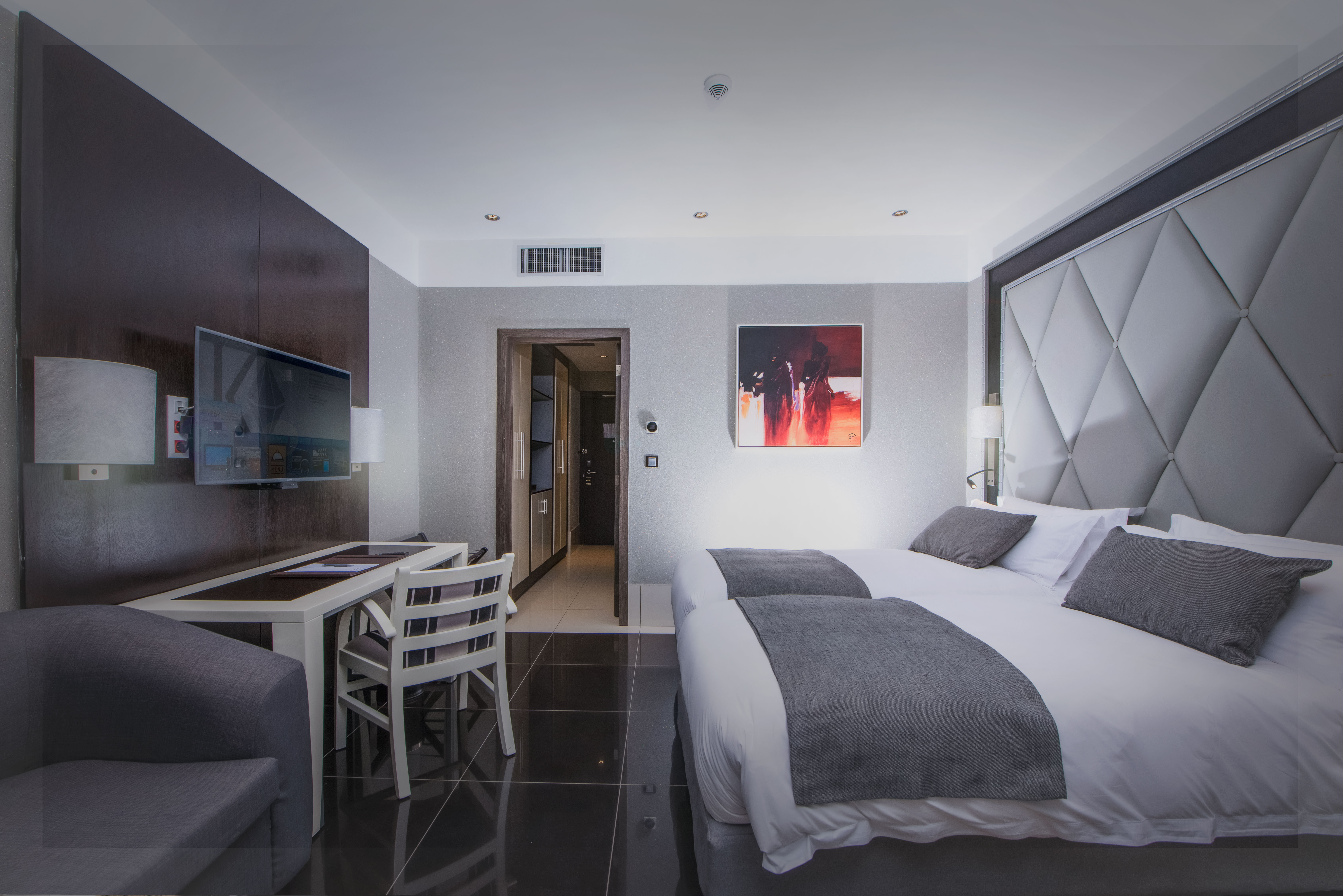 Double or Twin Two Beds