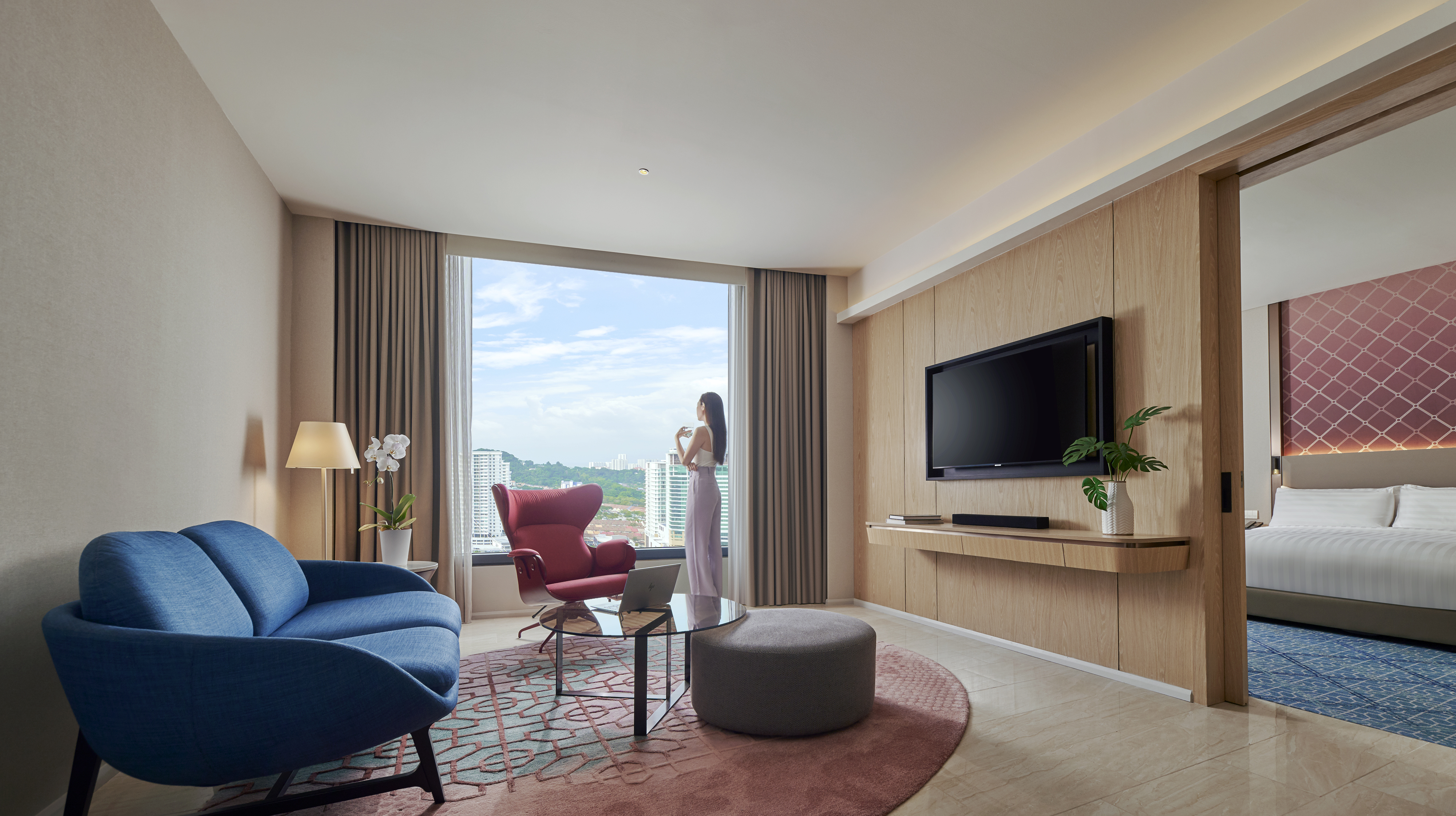 Suite King Bed One Bedroom 