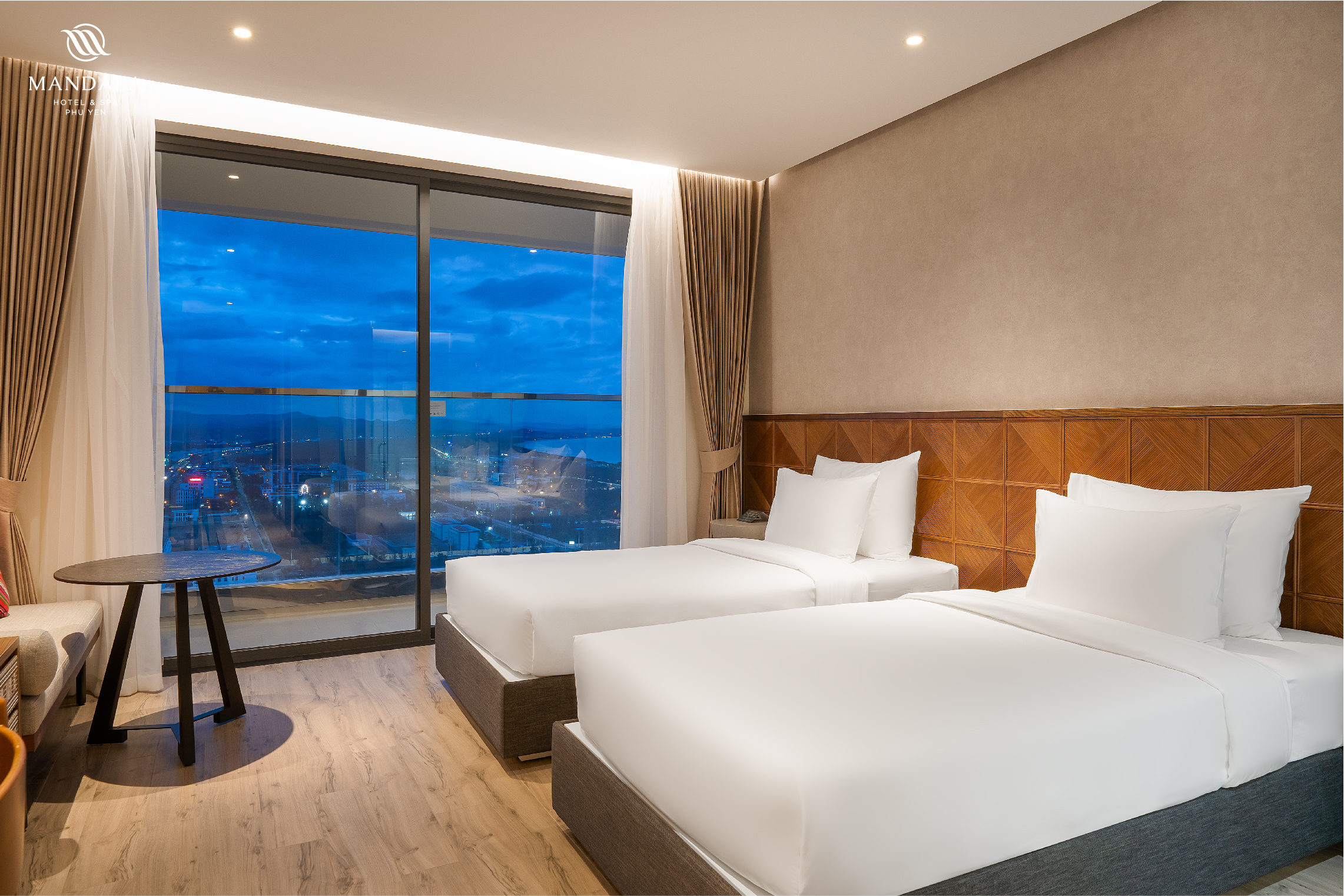 Room Premium City View
