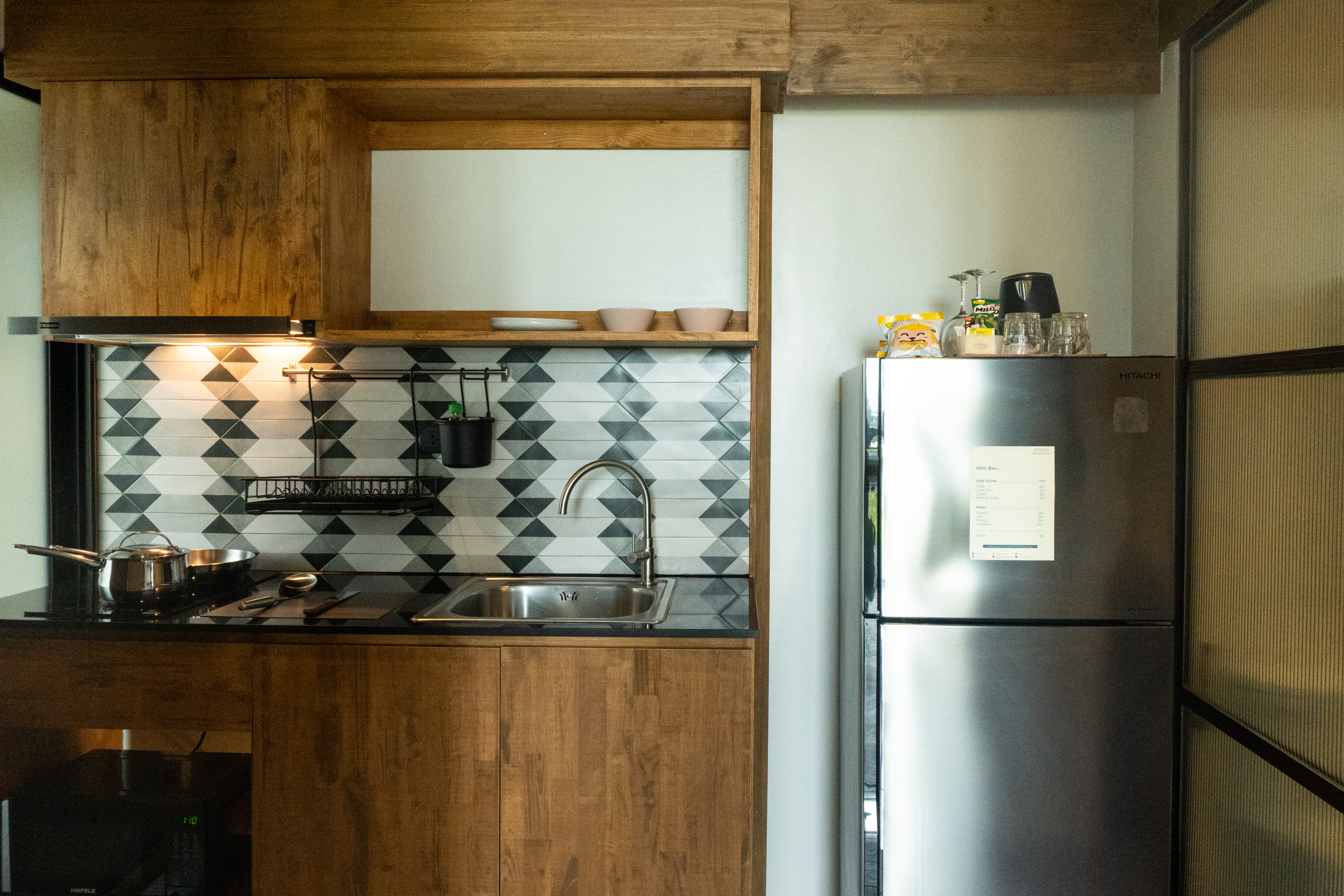 Double or Twin Deluxe One Bedroom