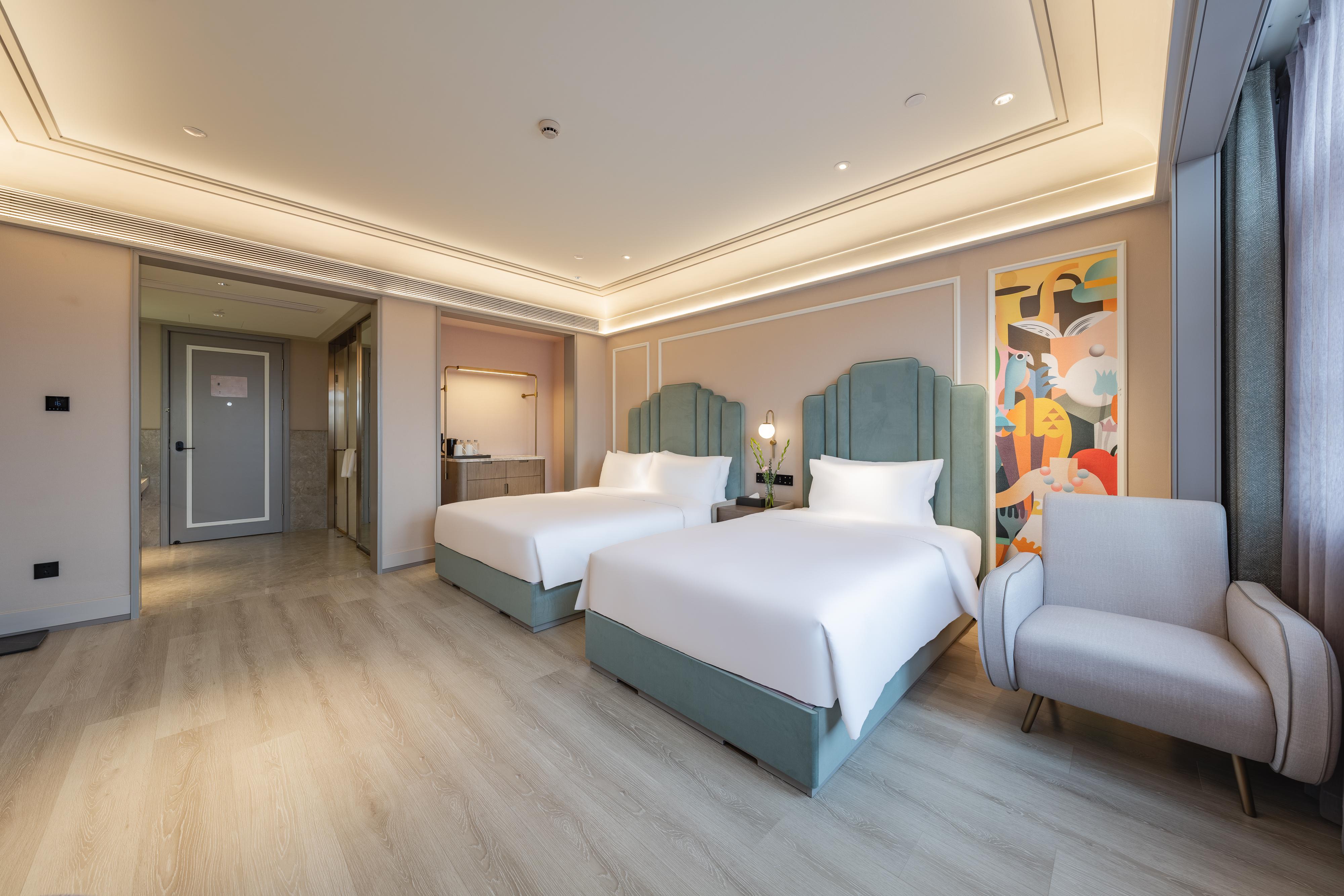 Family Room Standard