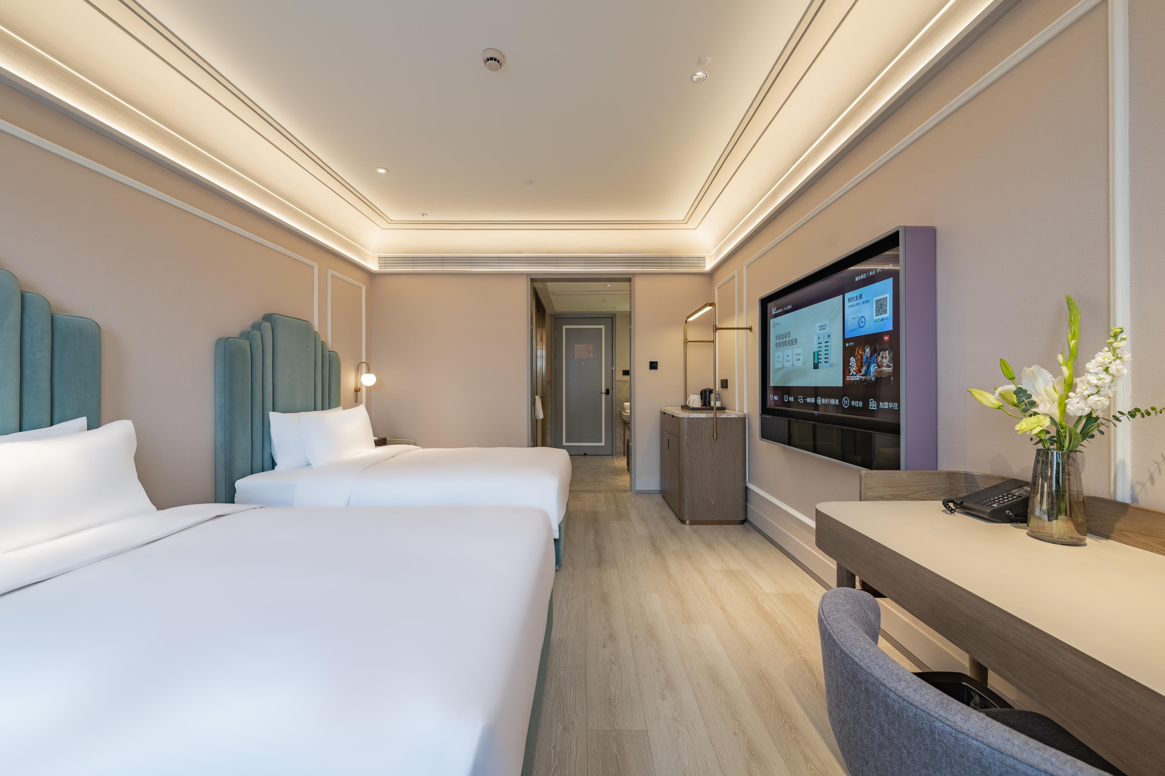 Family Room Standard