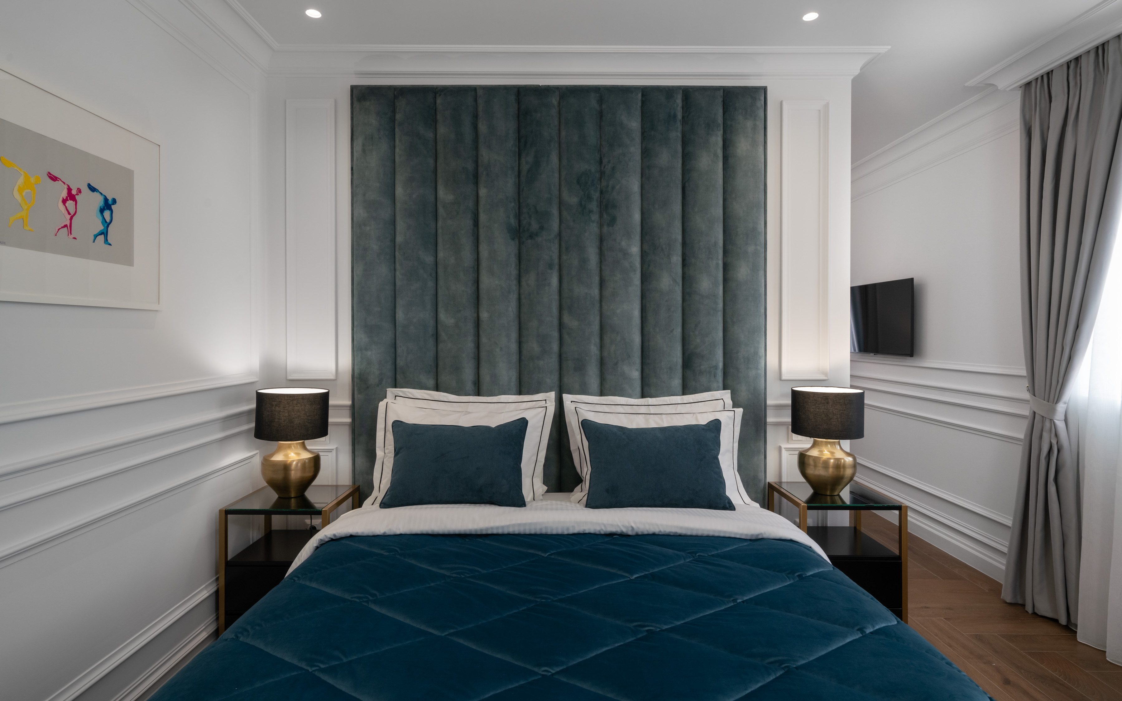 Suite King Bed with Jacuzzi