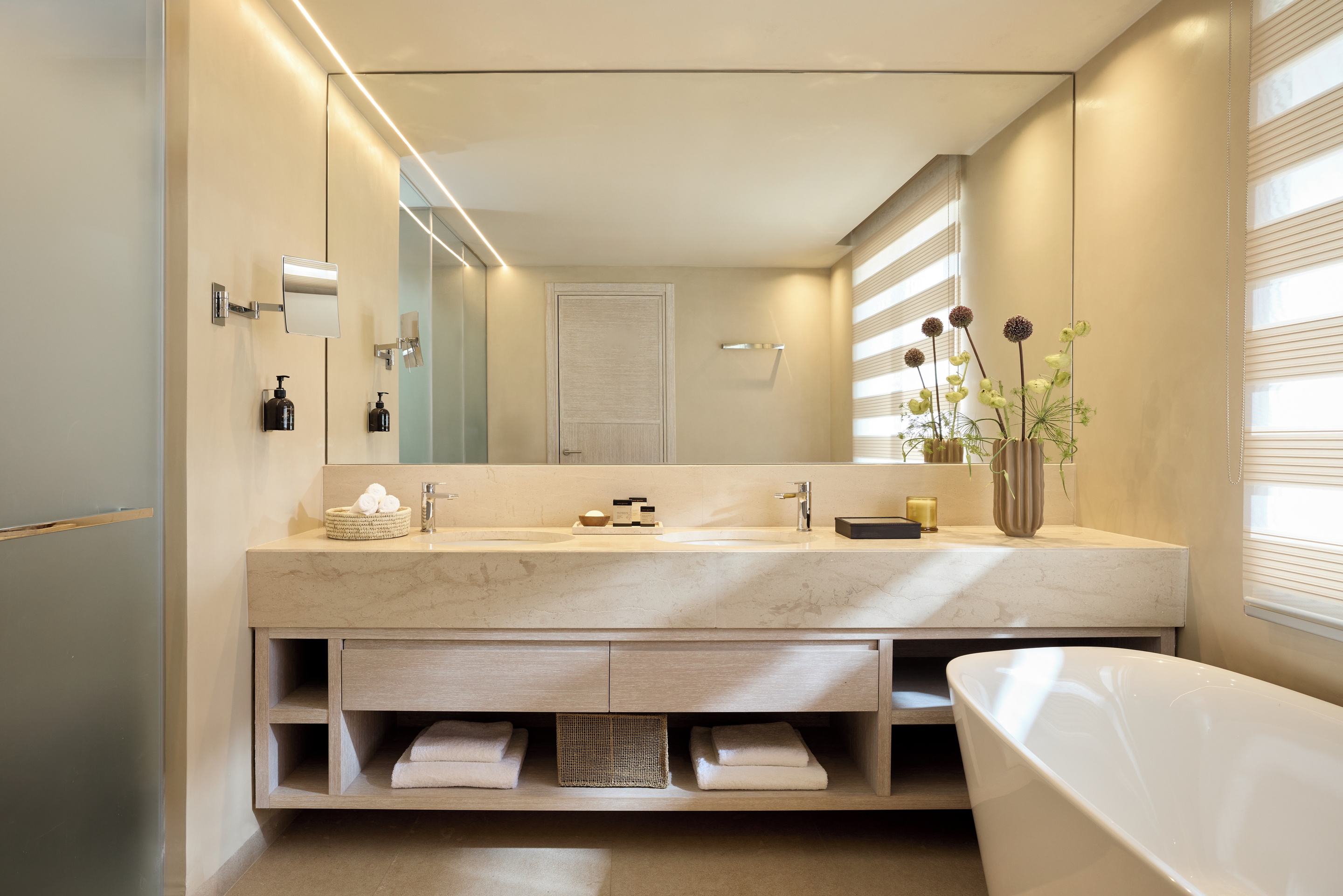 Suite Deluxe Two Bedroom