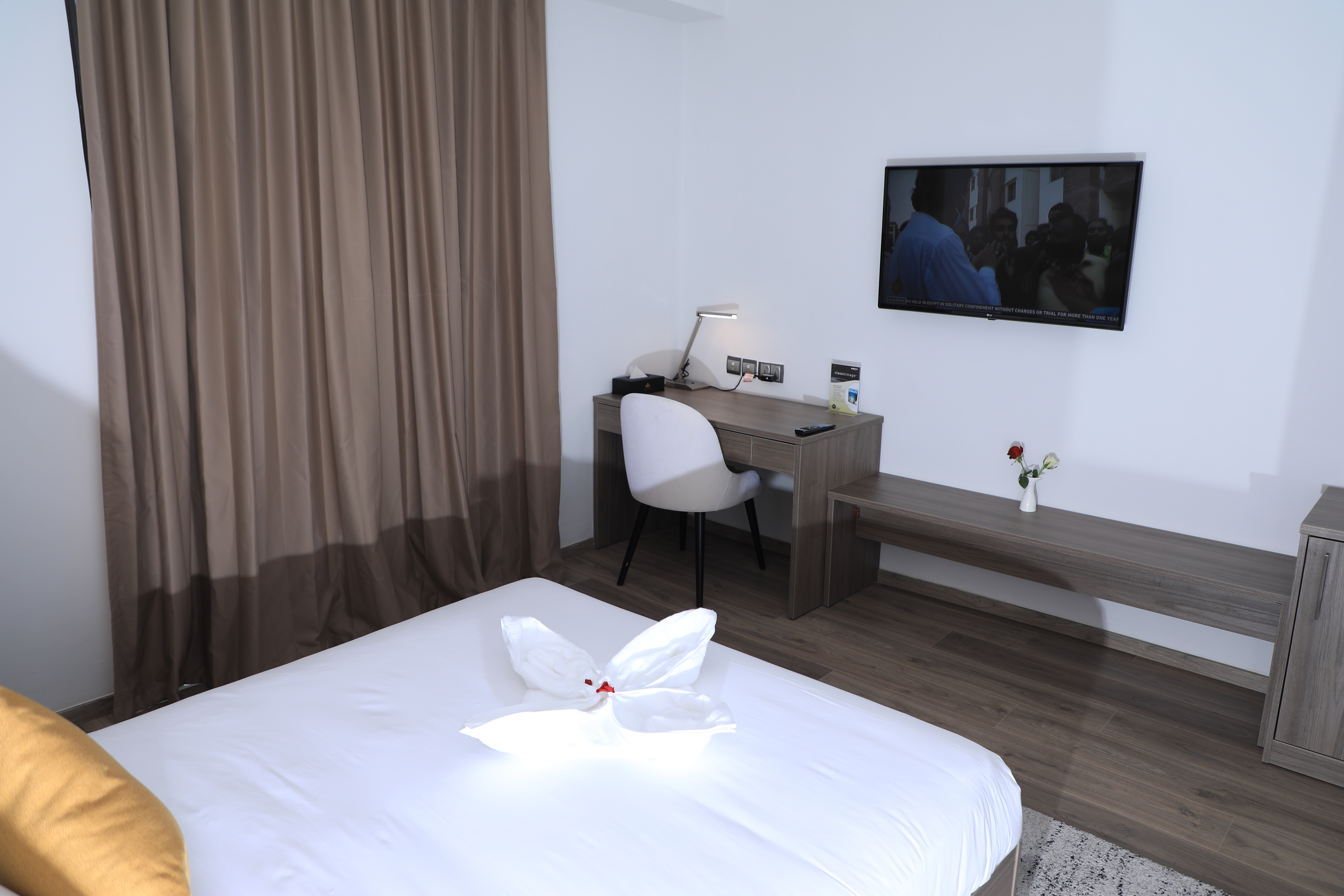 Room Classic King Bed