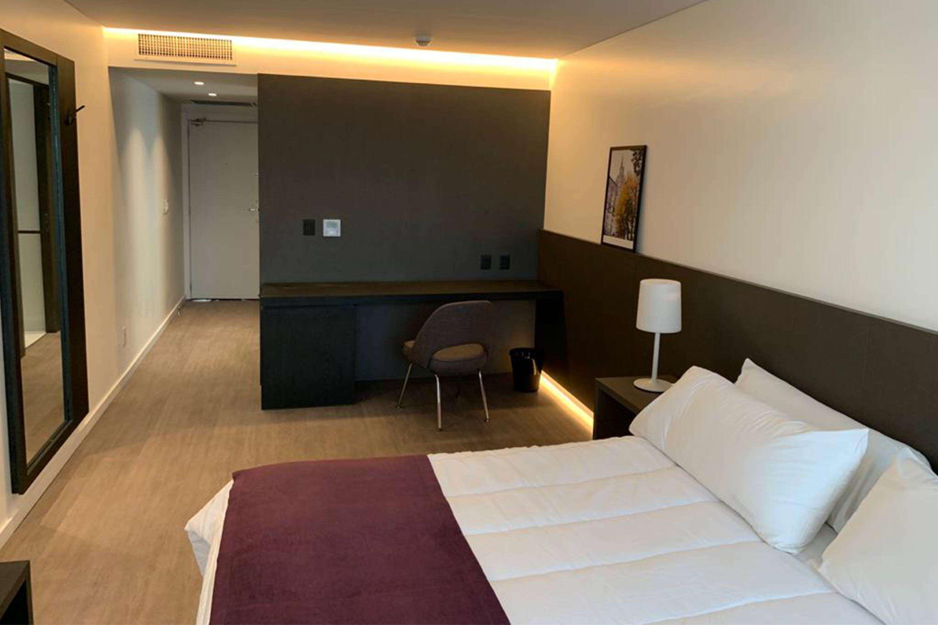 Double Classic City View