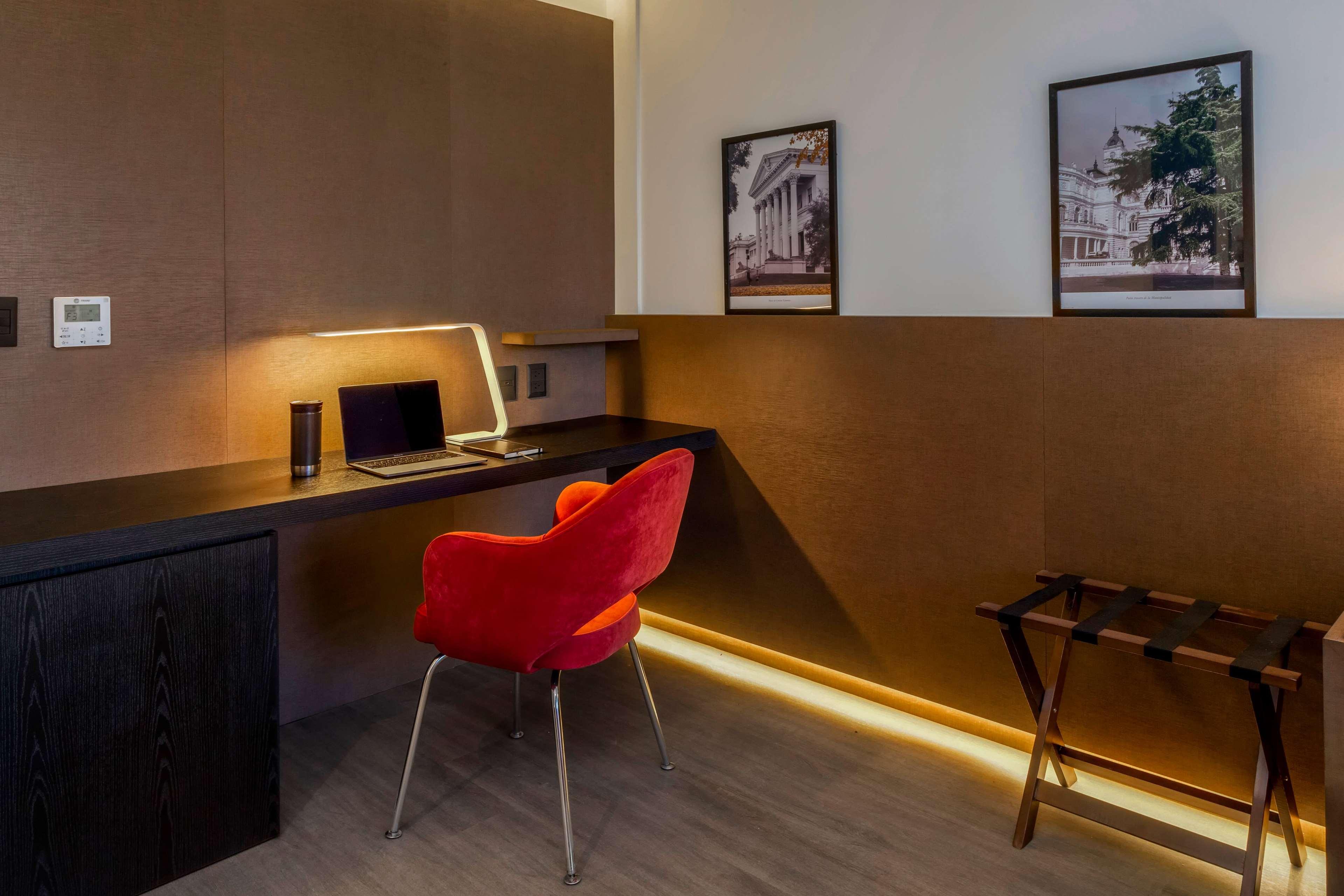 Double Classic City View